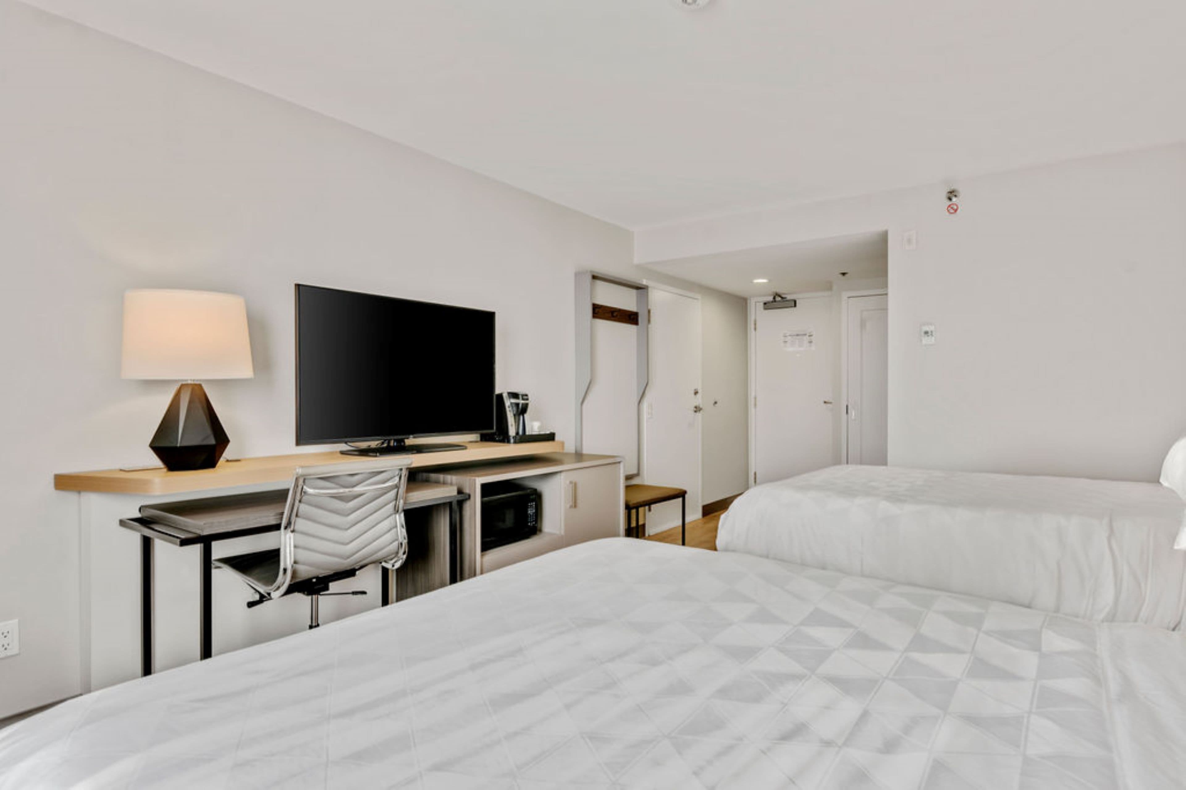 Holiday Inn & Suites Ottawa Kanata — 22