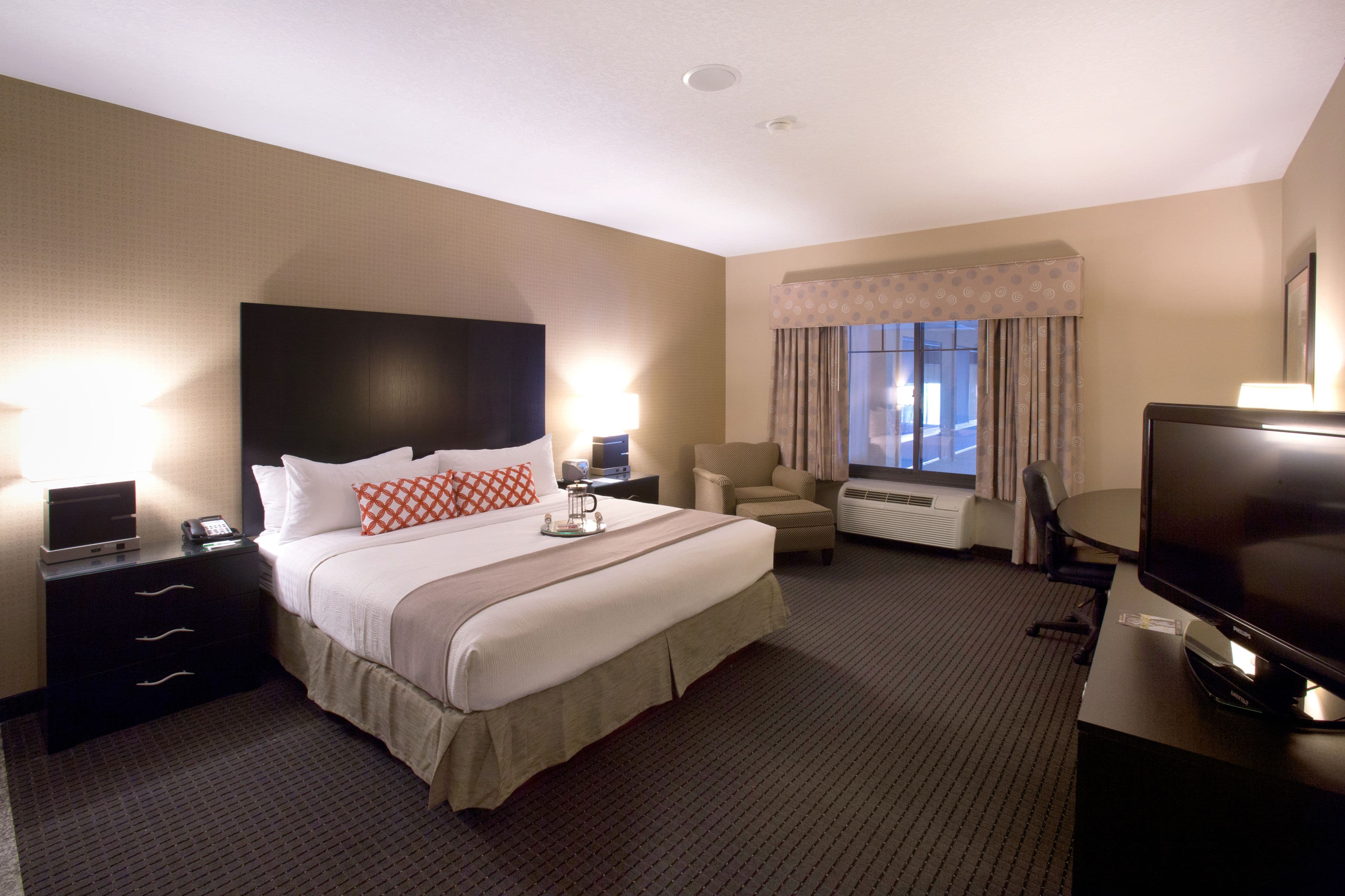 Holiday Inn & Suites St. Paul NE - Lake Elmo — 6