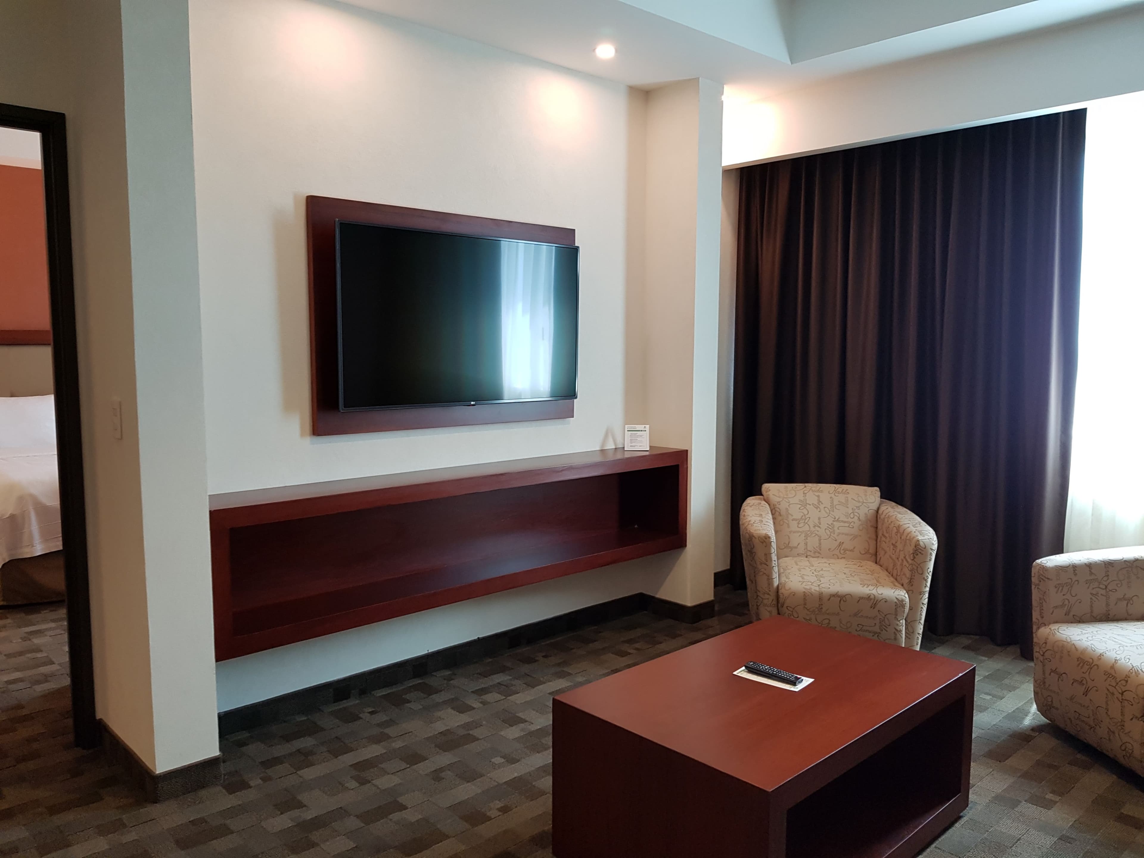 Holiday Inn & Suites Leon Plaza Mayor — 52