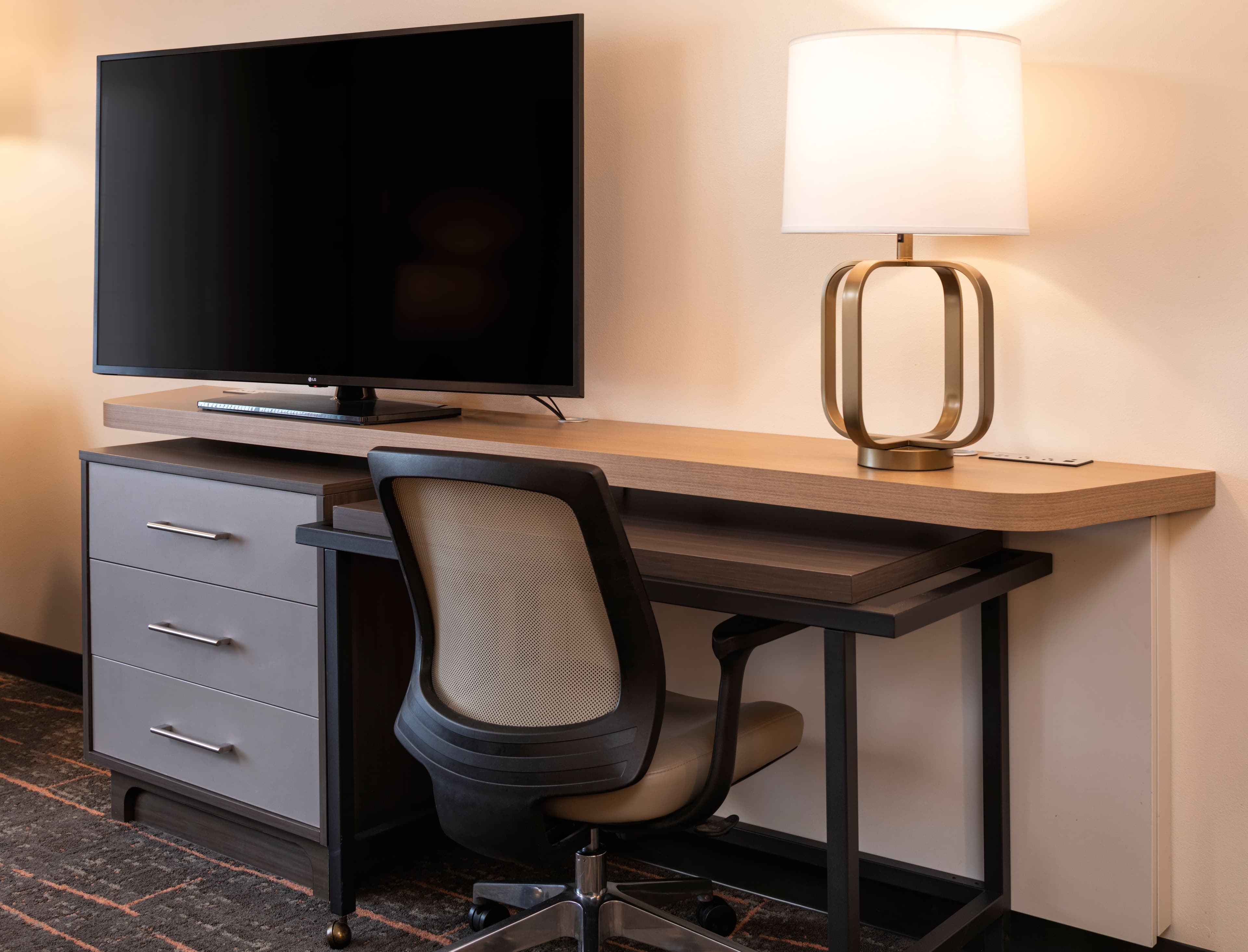 Holiday Inn & Suites Maple Grove NW Mpls-Arbor Lks — 11