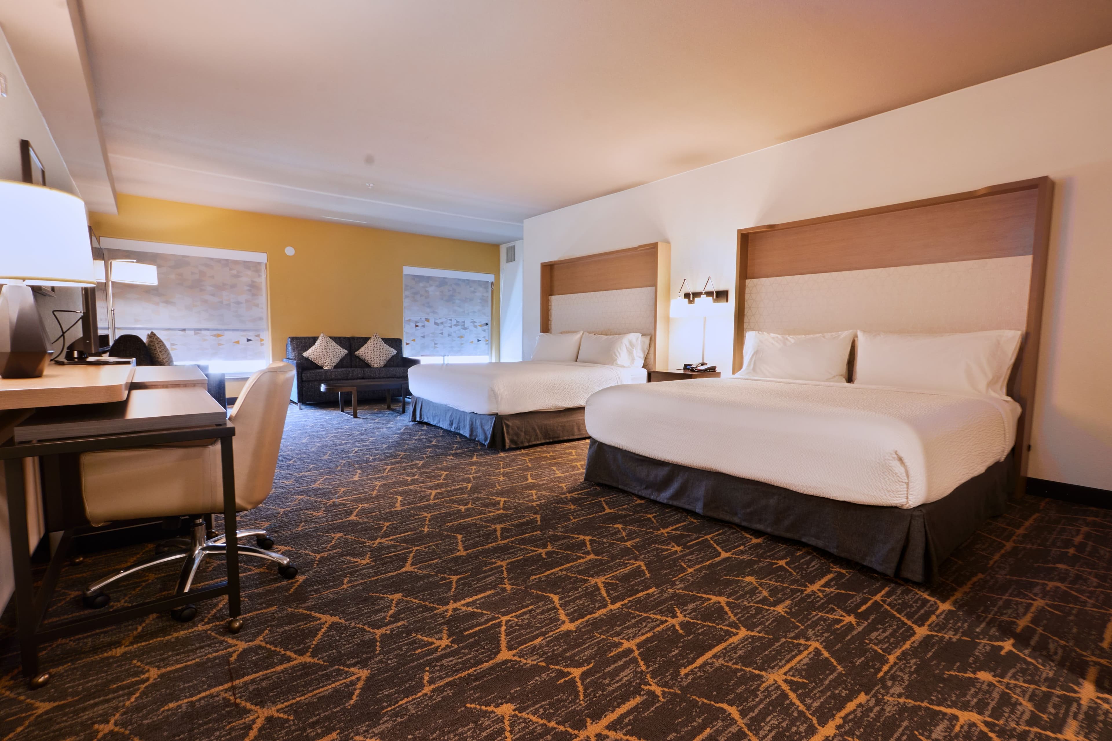 Holiday Inn & Suites Oakland - Airport — 23