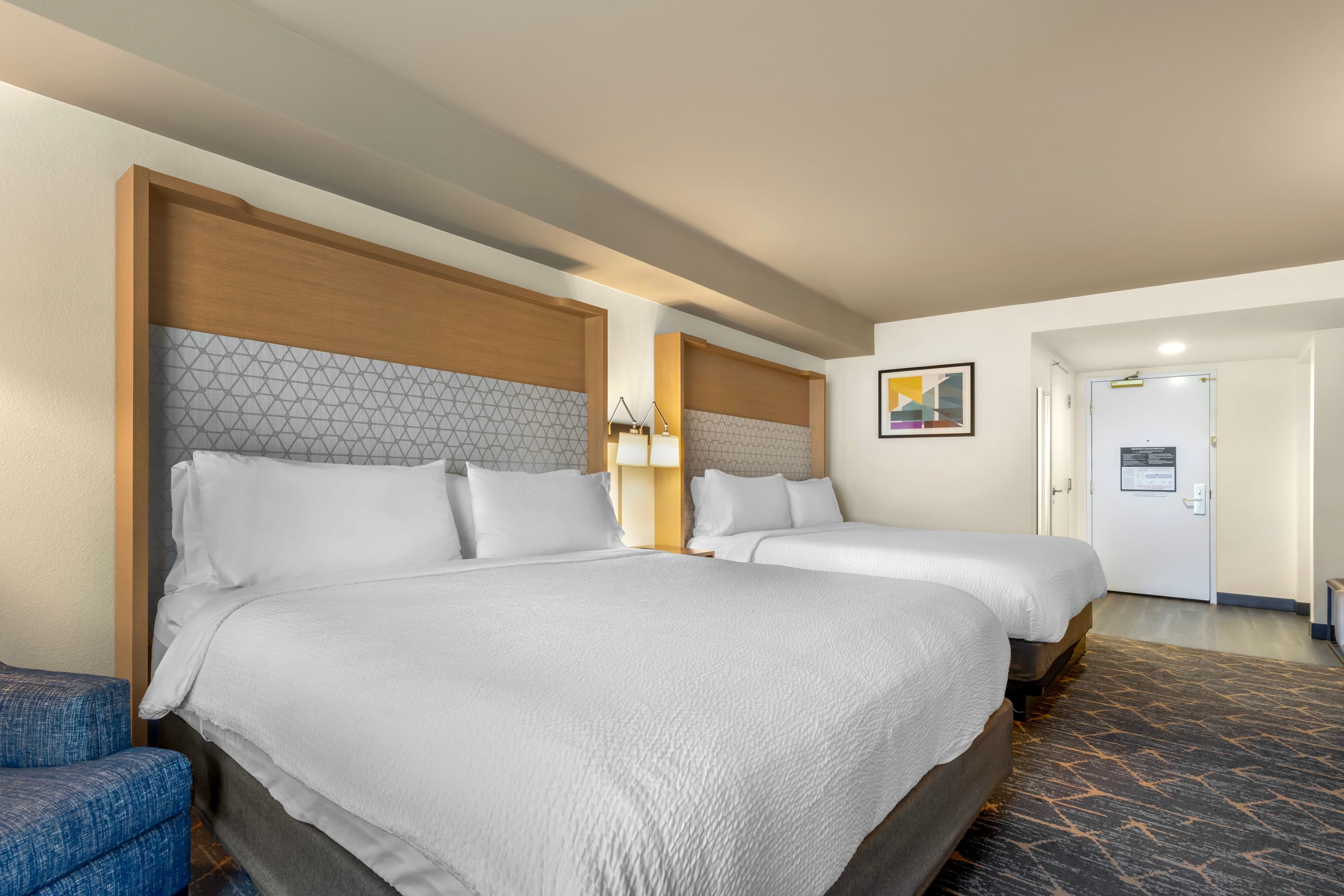Holiday Inn & Suites Oakland - Airport — 30
