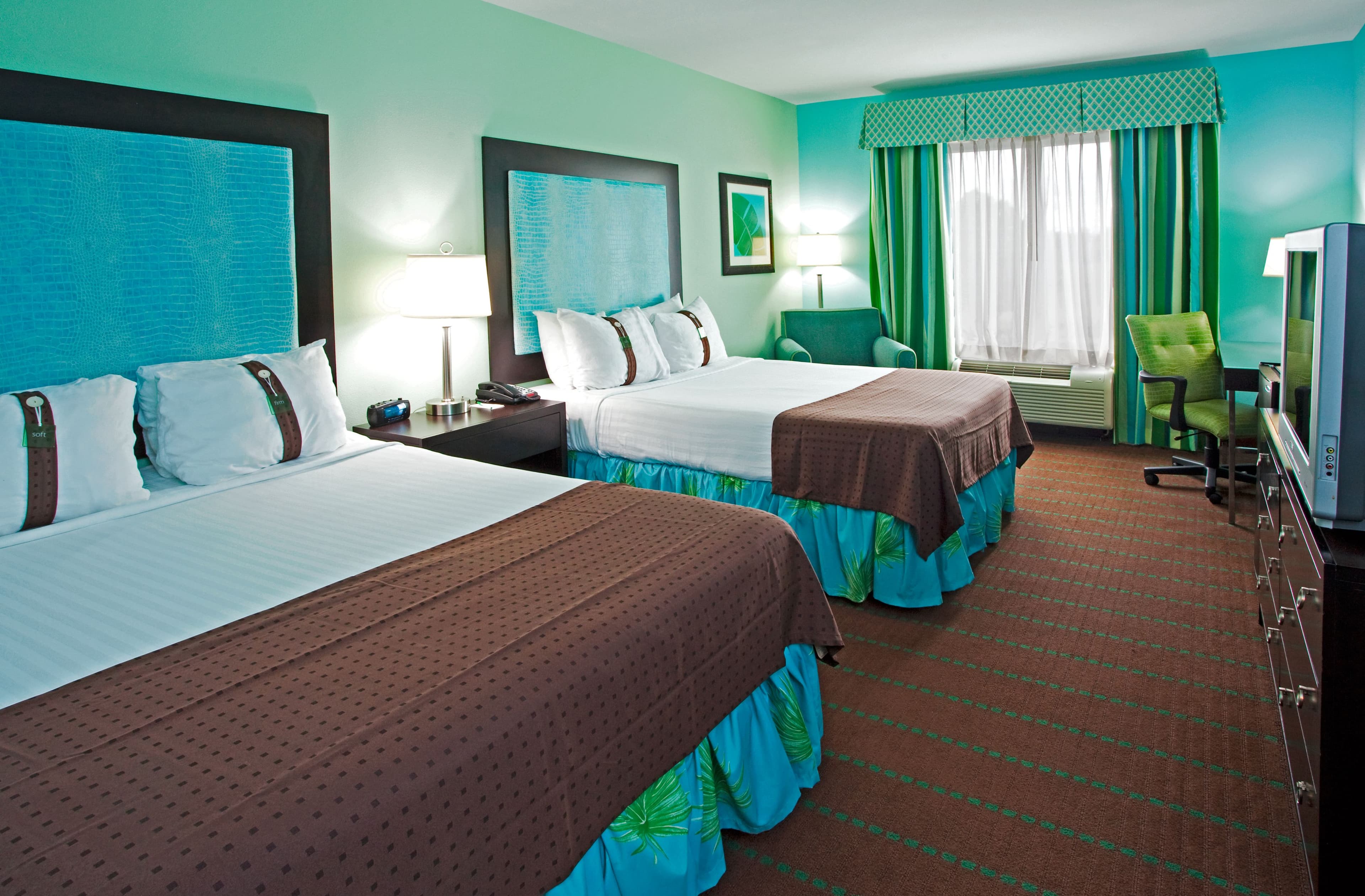 Holiday Inn & Suites Ocala Conference Center — 8