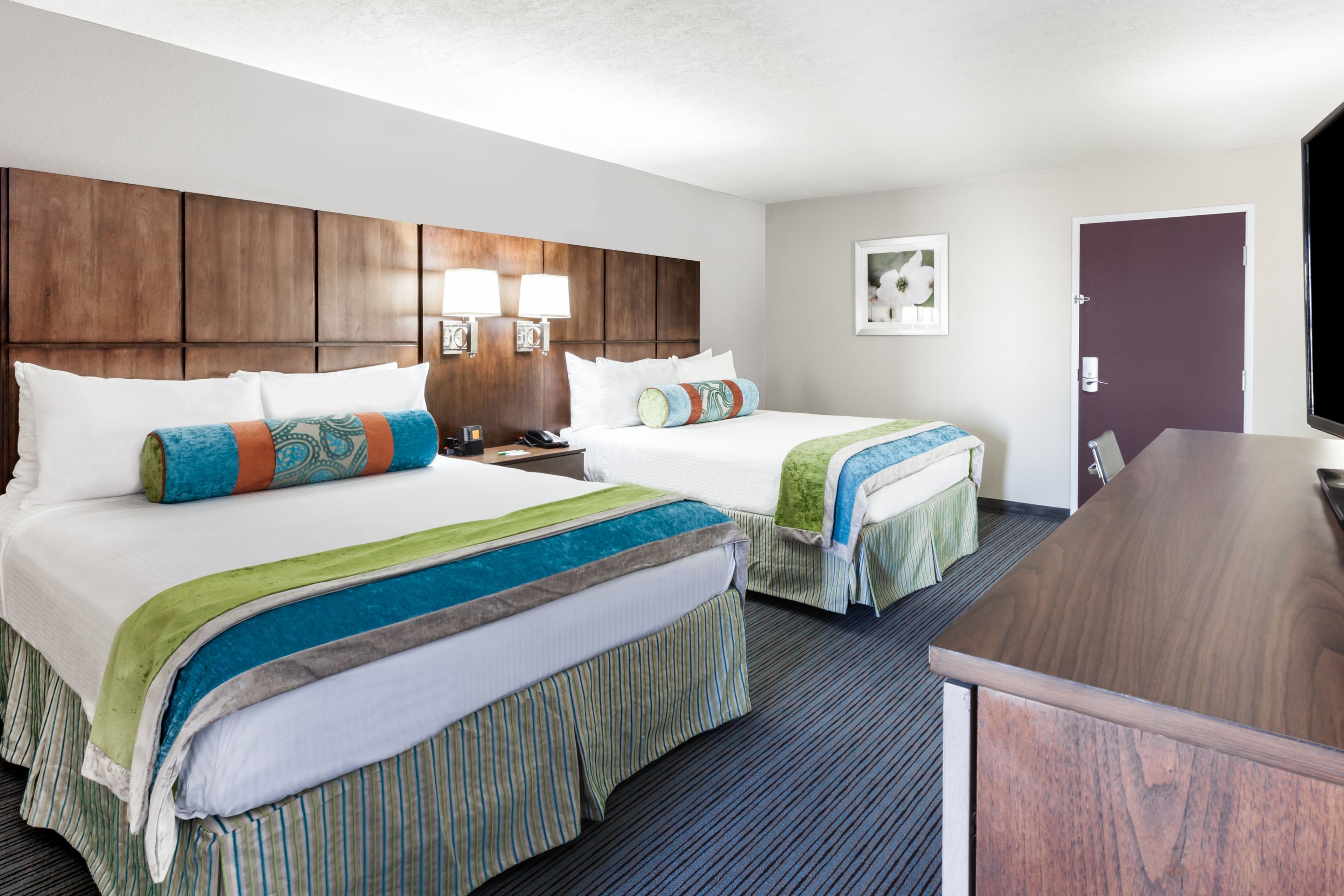 Holiday Inn & Suites Oklahoma City North — 11