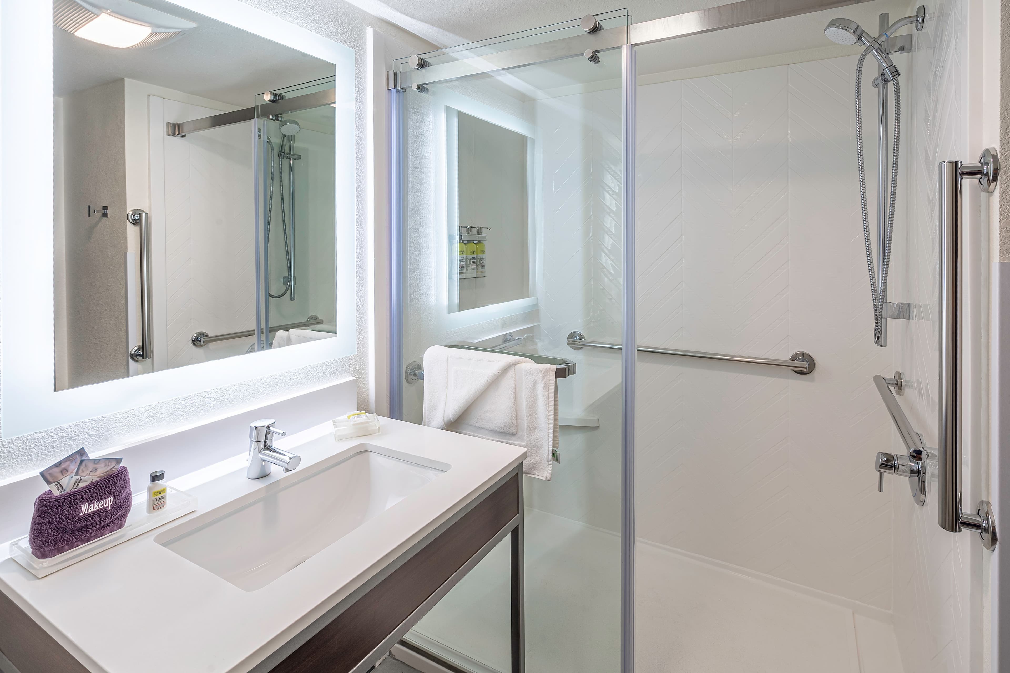 Holiday Inn & Suites Wausau-Rothschild — 23