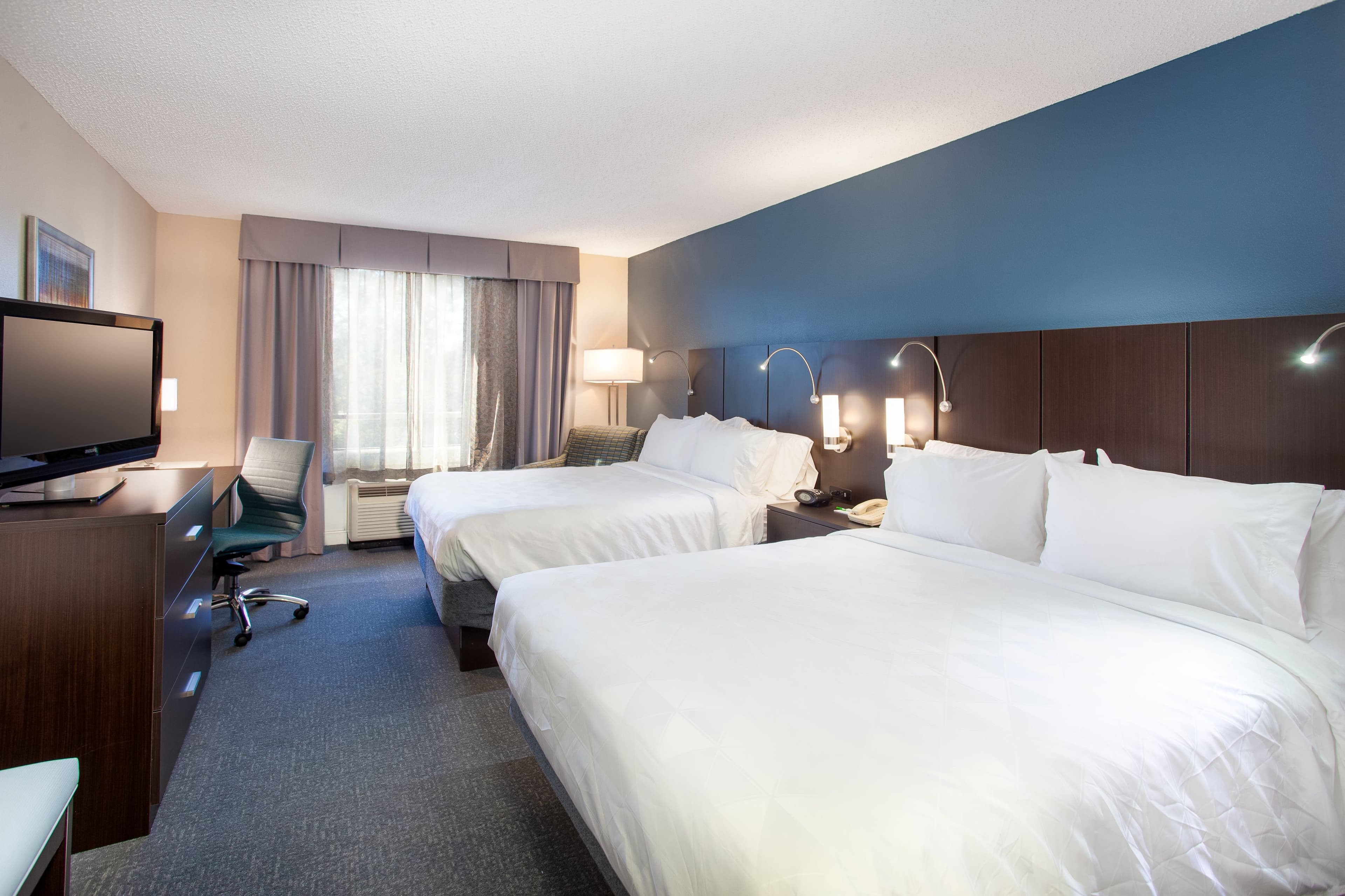 Holiday Inn & Suites Tallahassee Conference Ctr N — 40