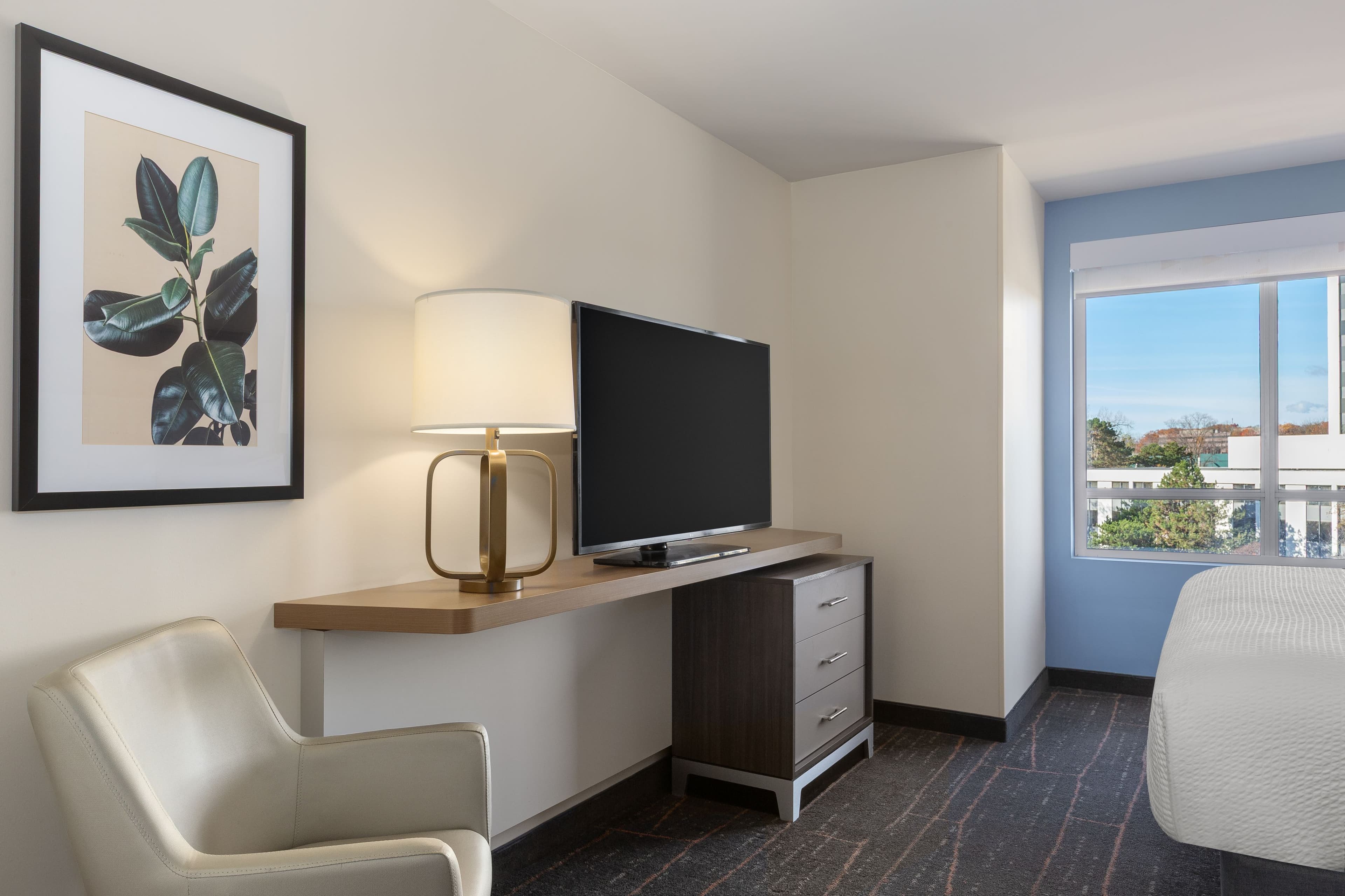 Holiday Inn & Suites Detroit - Troy — 39