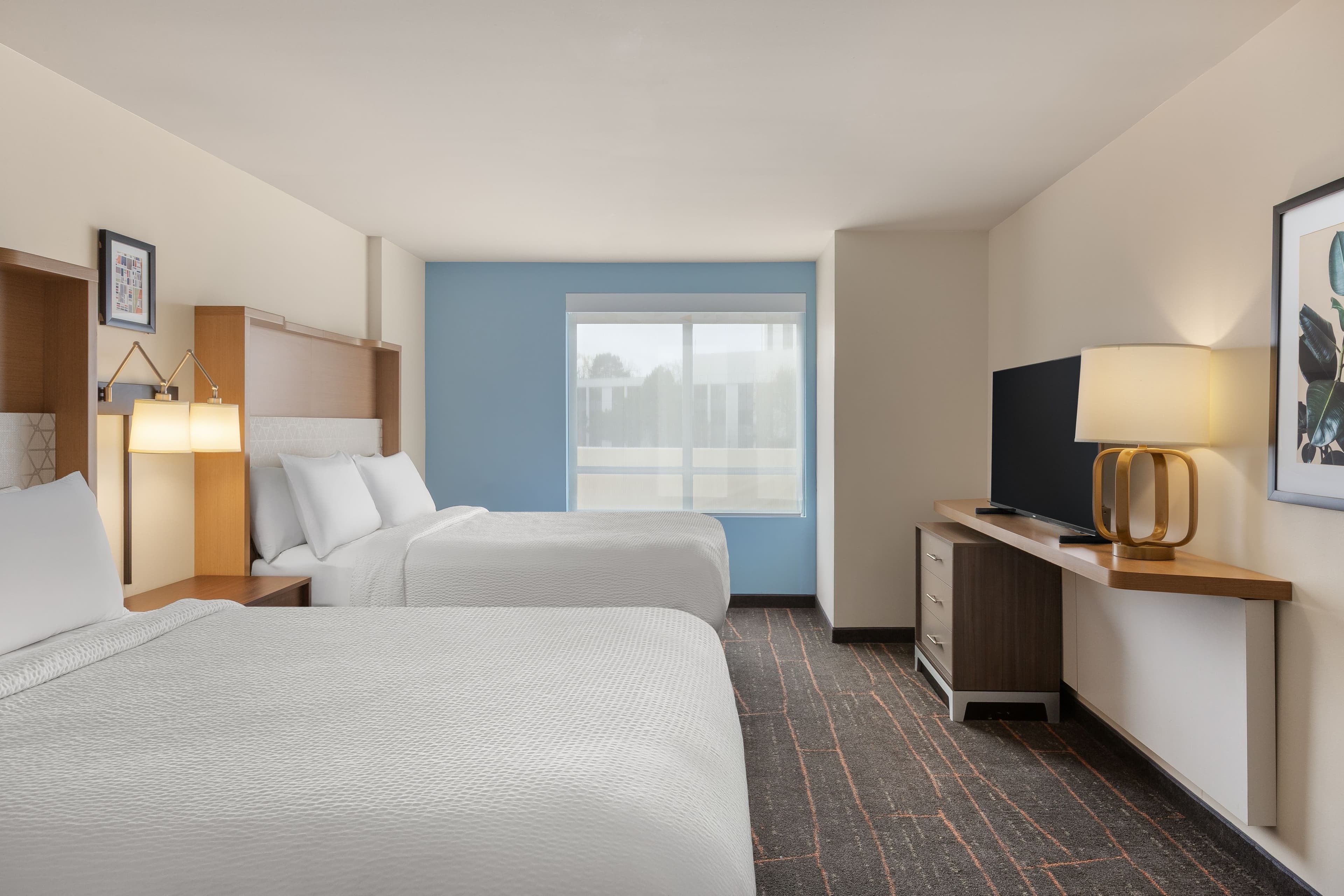 Holiday Inn & Suites Detroit - Troy — 52