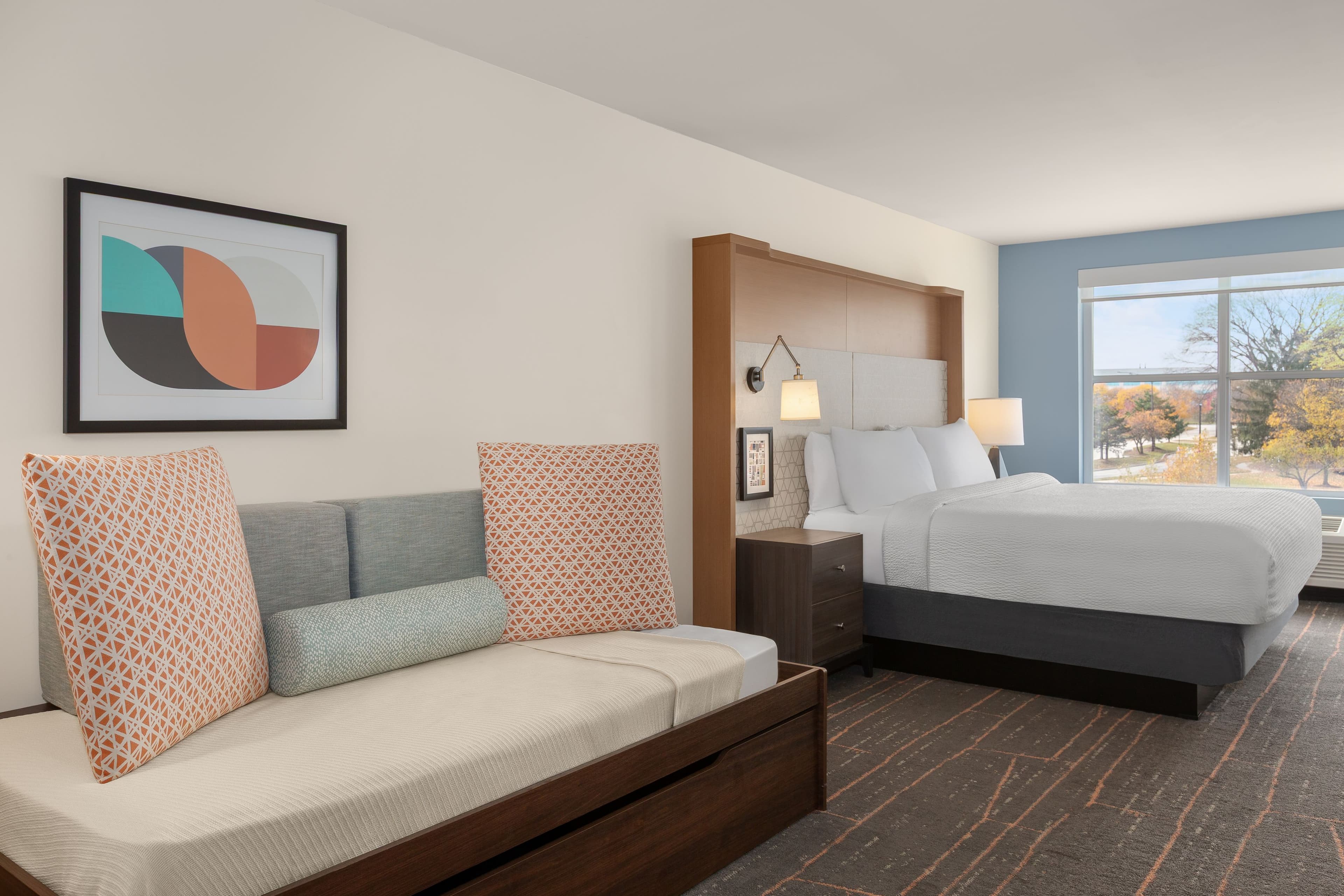 Holiday Inn & Suites Detroit - Troy — 30