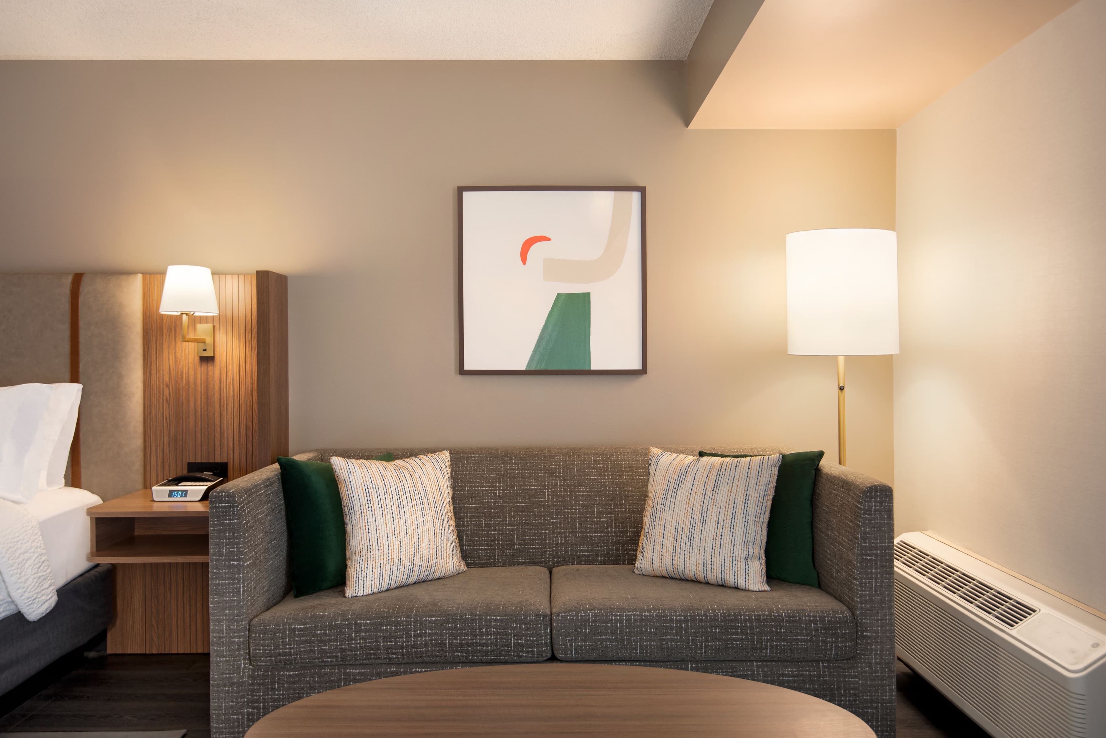 Holiday Inn & Suites Vancouver Downtown — 21