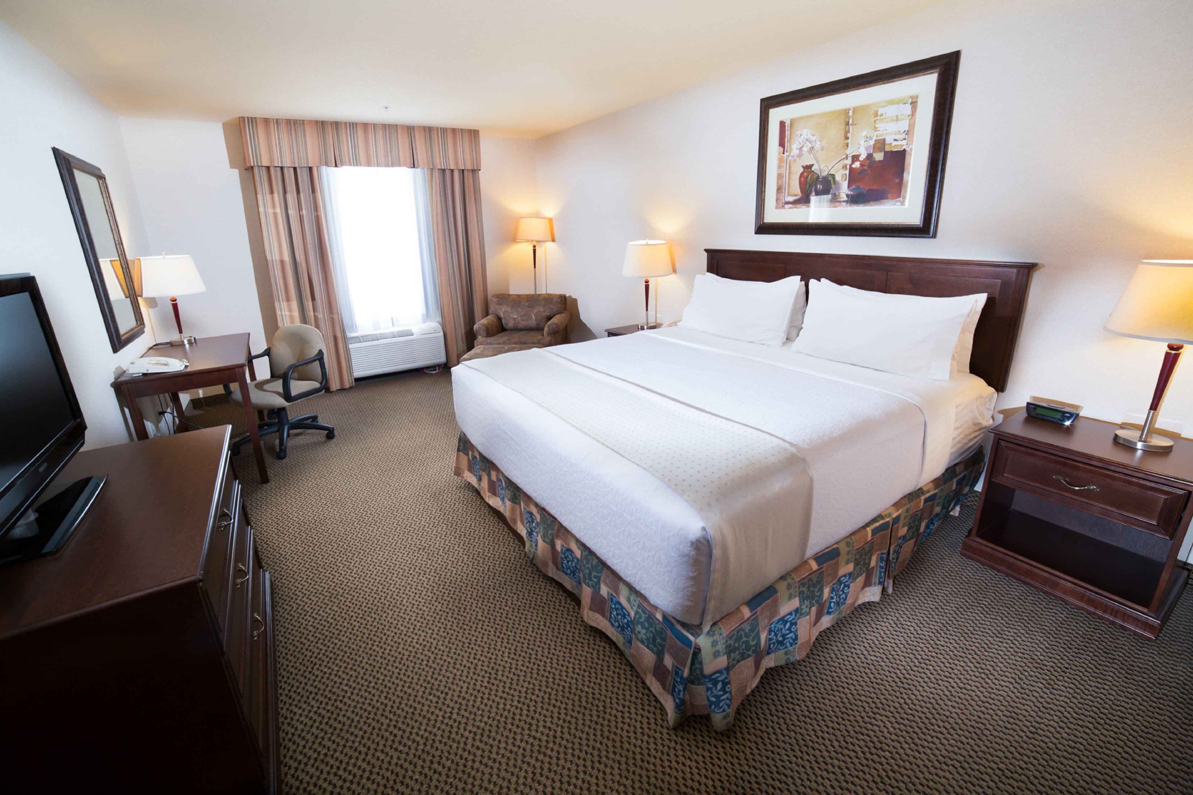 Holiday Inn & Suites West Edmonton — 6