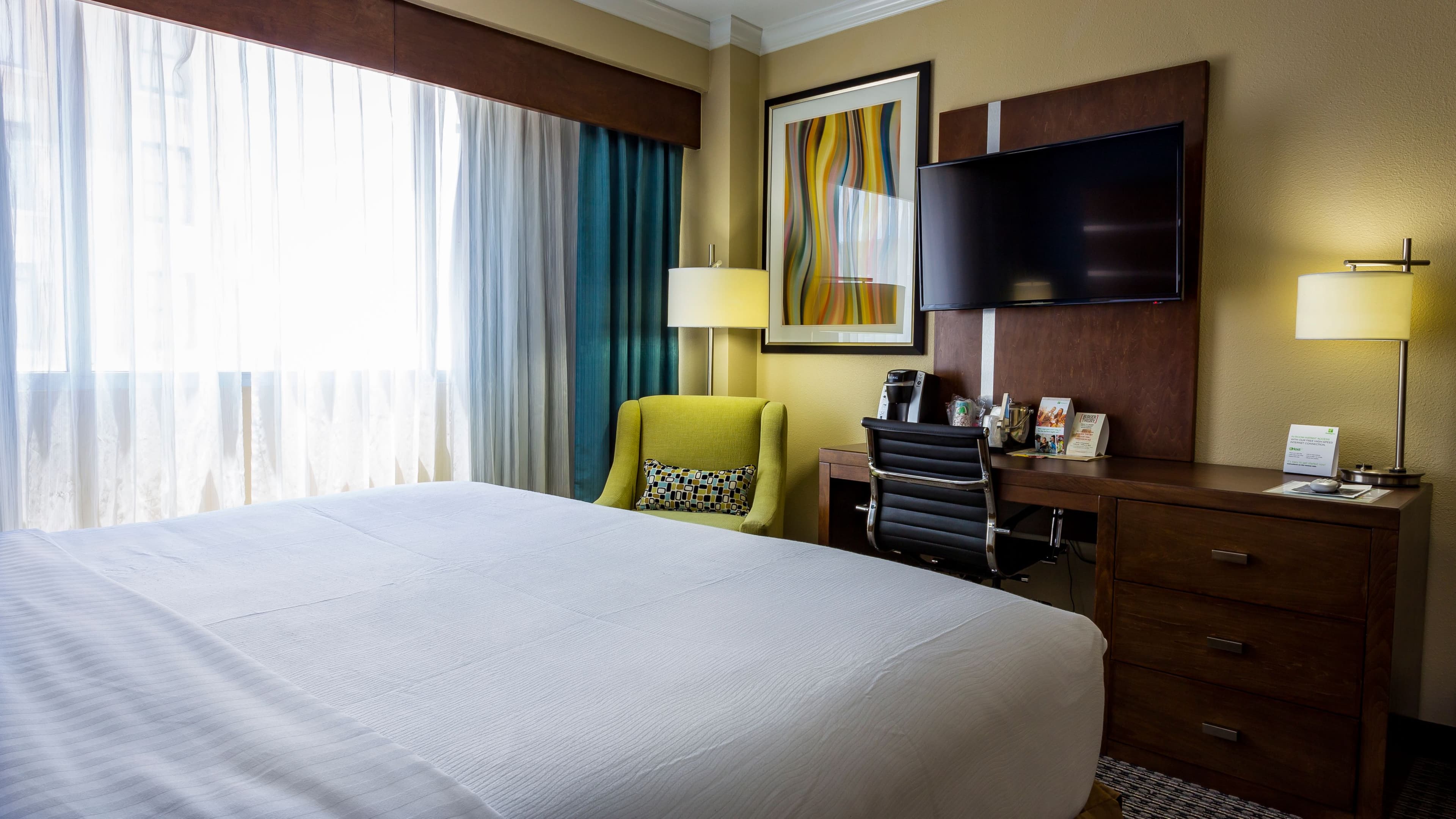 Holiday Inn Houston Downtown — 10