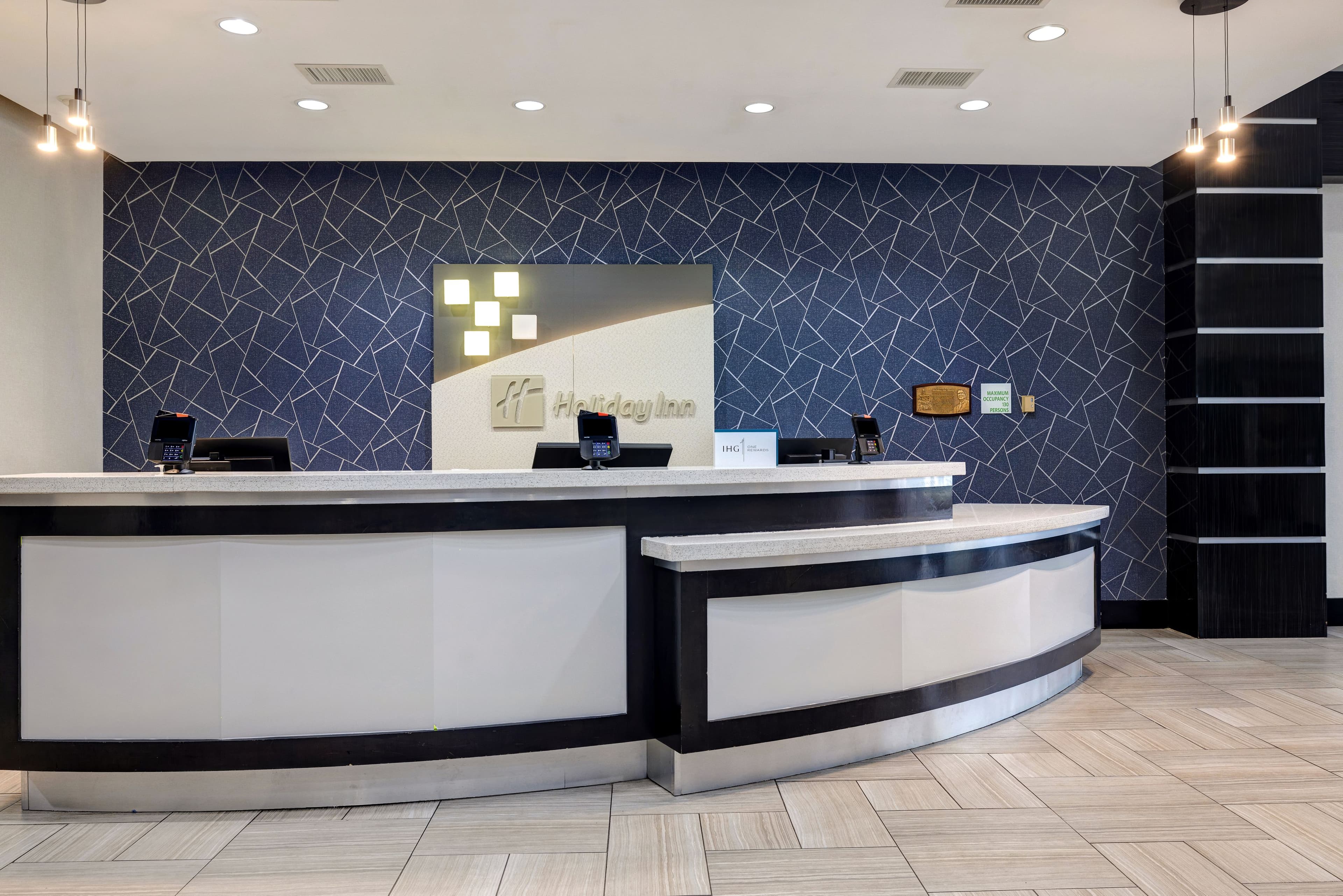 Holiday Inn Houston Downtown - Image 1