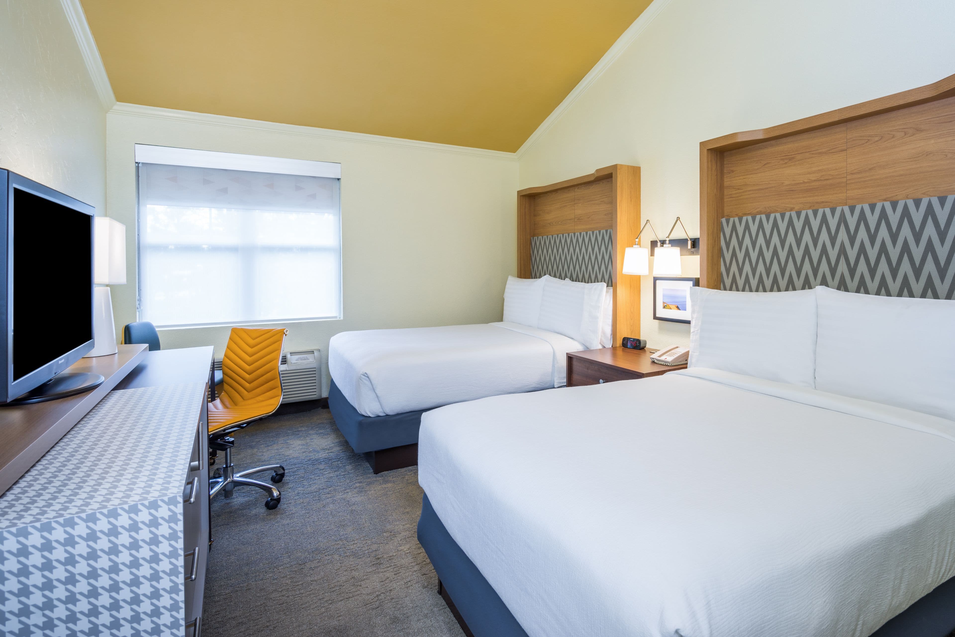Holiday Inn Cape Cod - Hyannis - Image 3