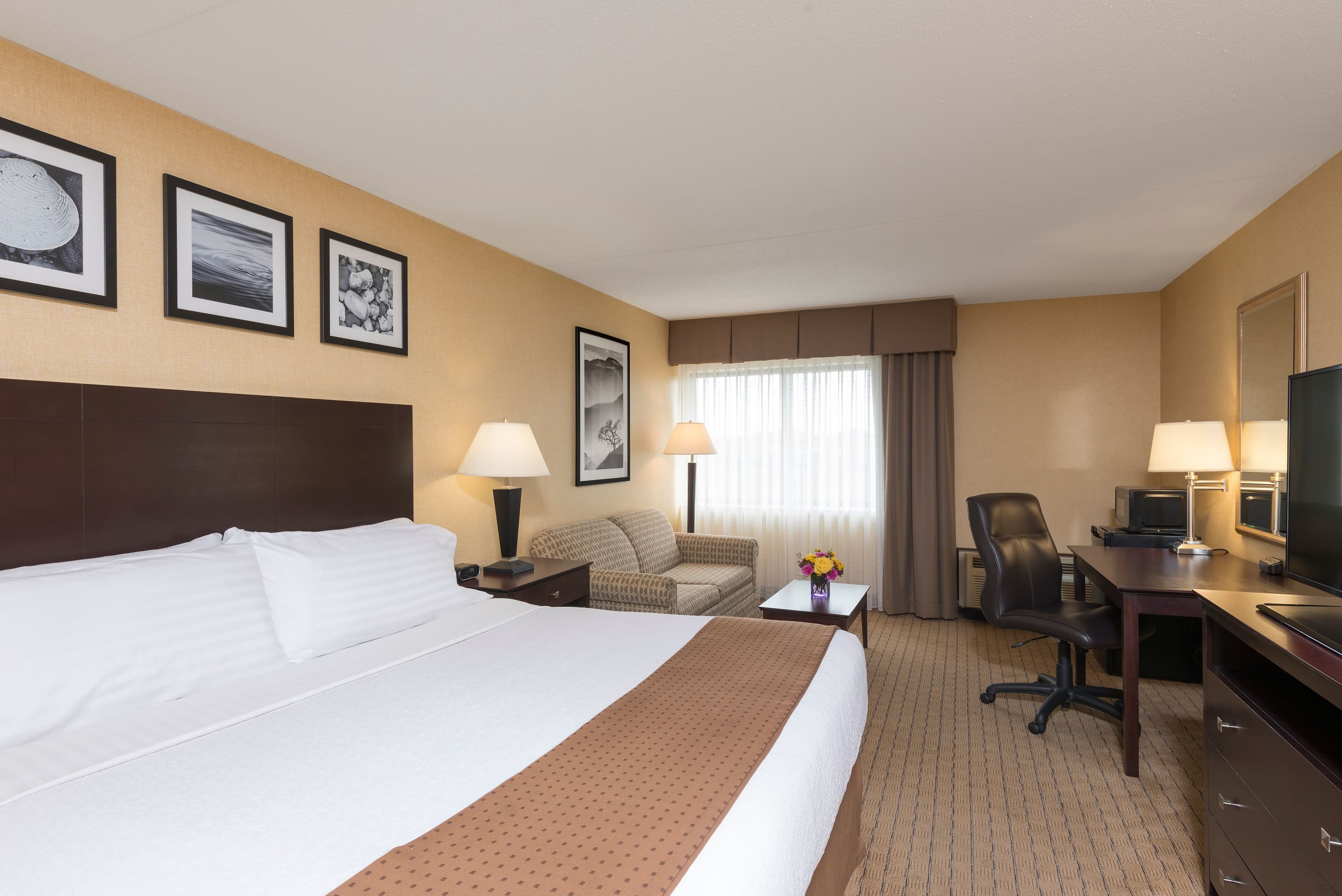 Holiday Inn Cleveland-S Independence - Image 3