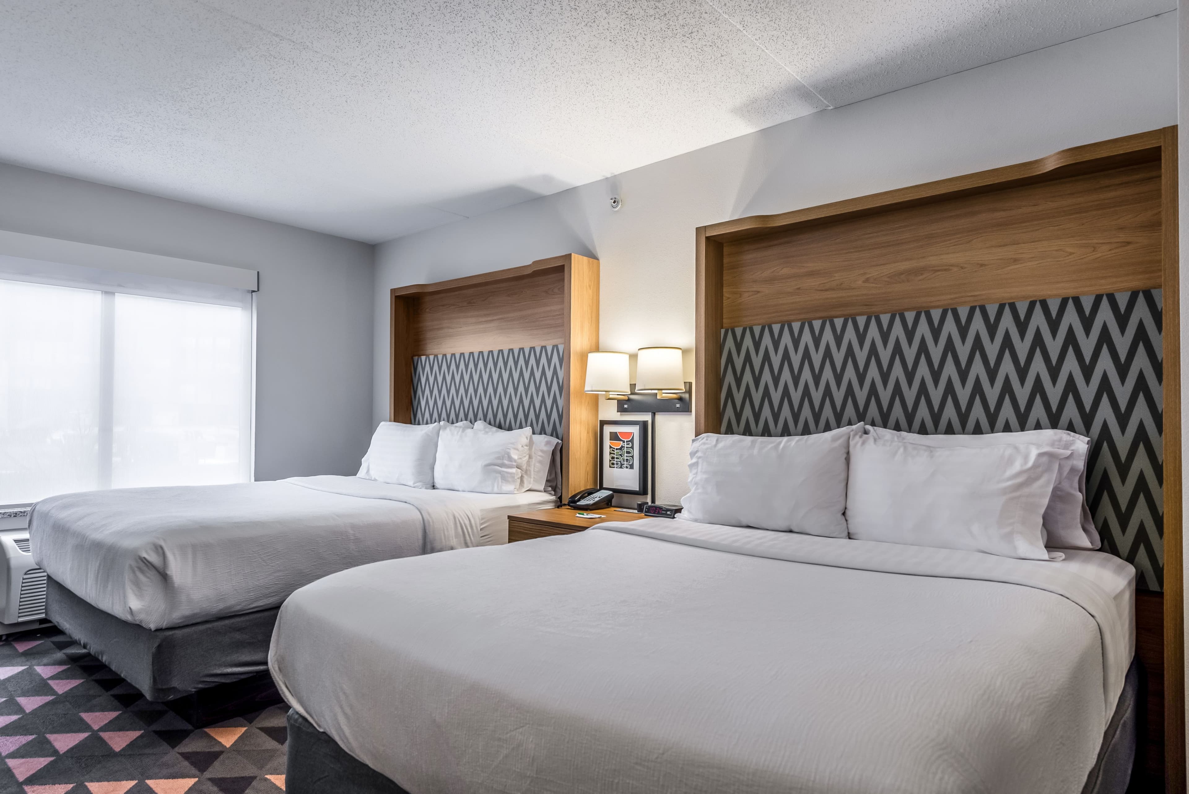 Holiday Inn Indianapolis Downtown — 13