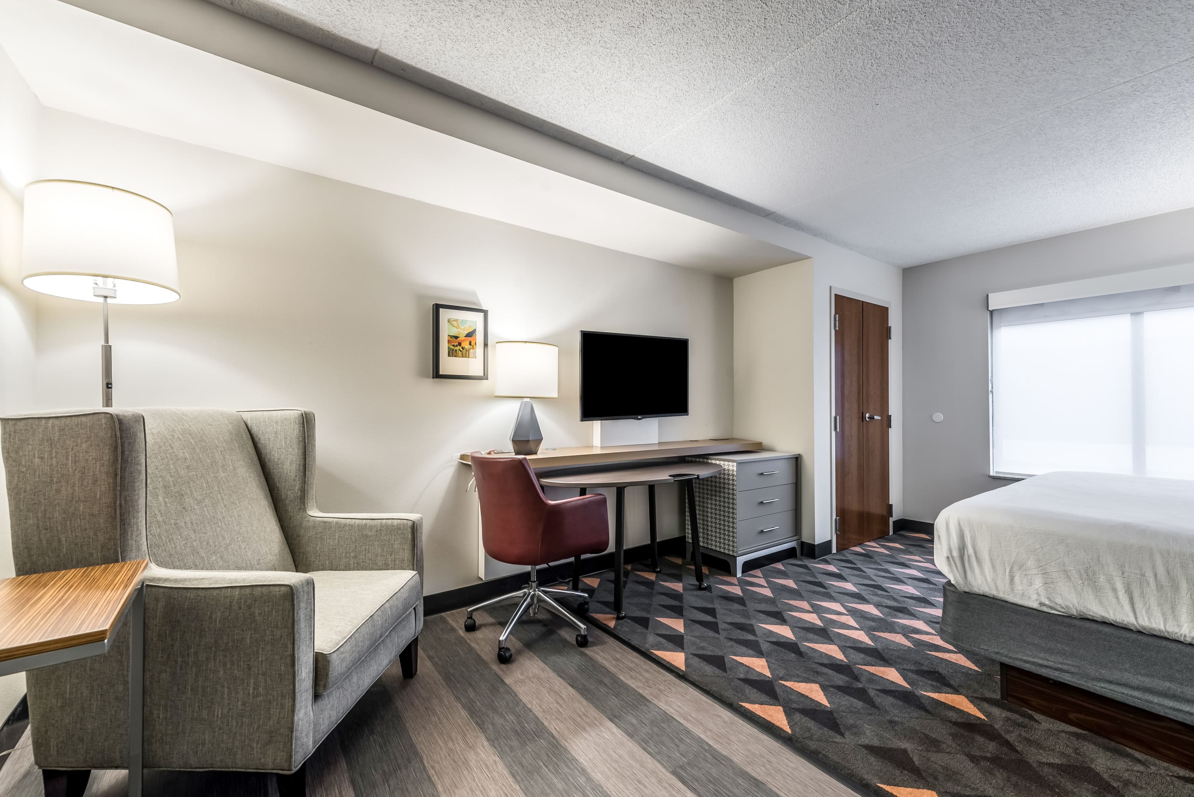 Holiday Inn Indianapolis Downtown - Image 2