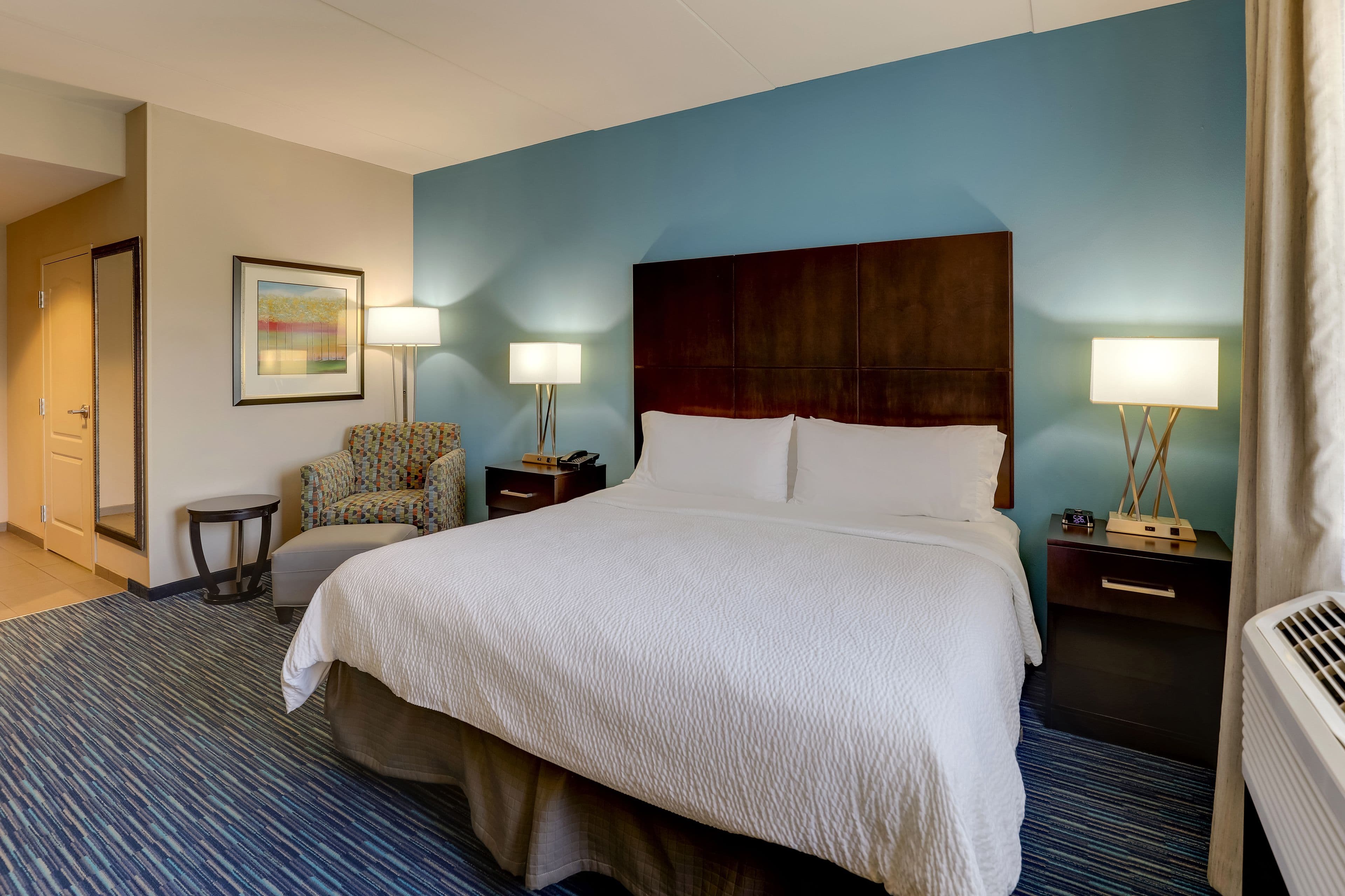 Holiday Inn Indianapolis Airport — 14