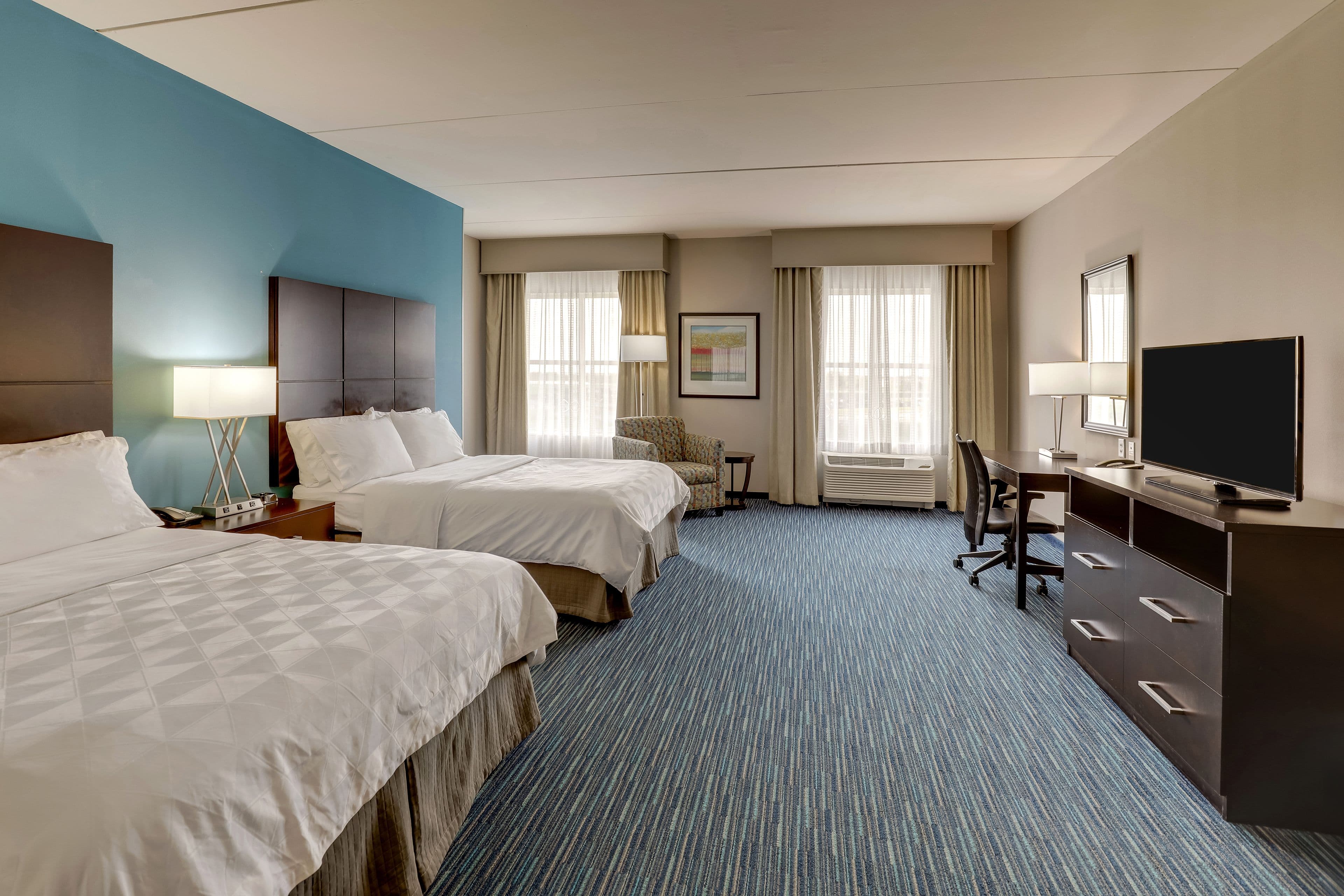 Holiday Inn Indianapolis Airport — 33