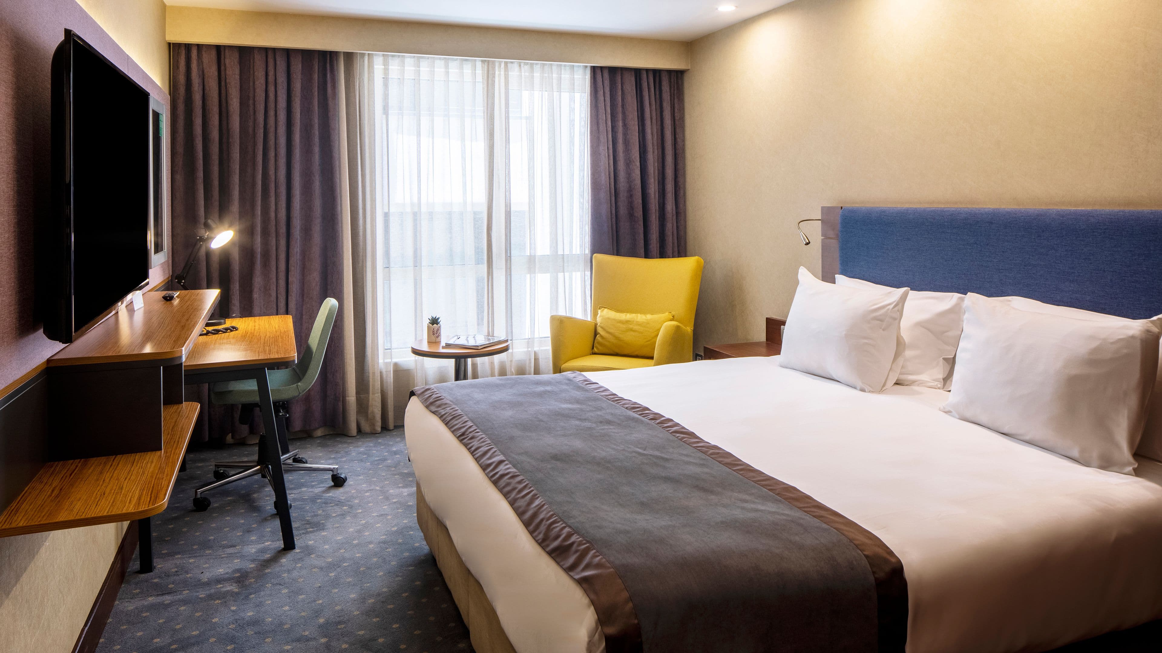 Holiday Inn Istanbul - Sisli — 14