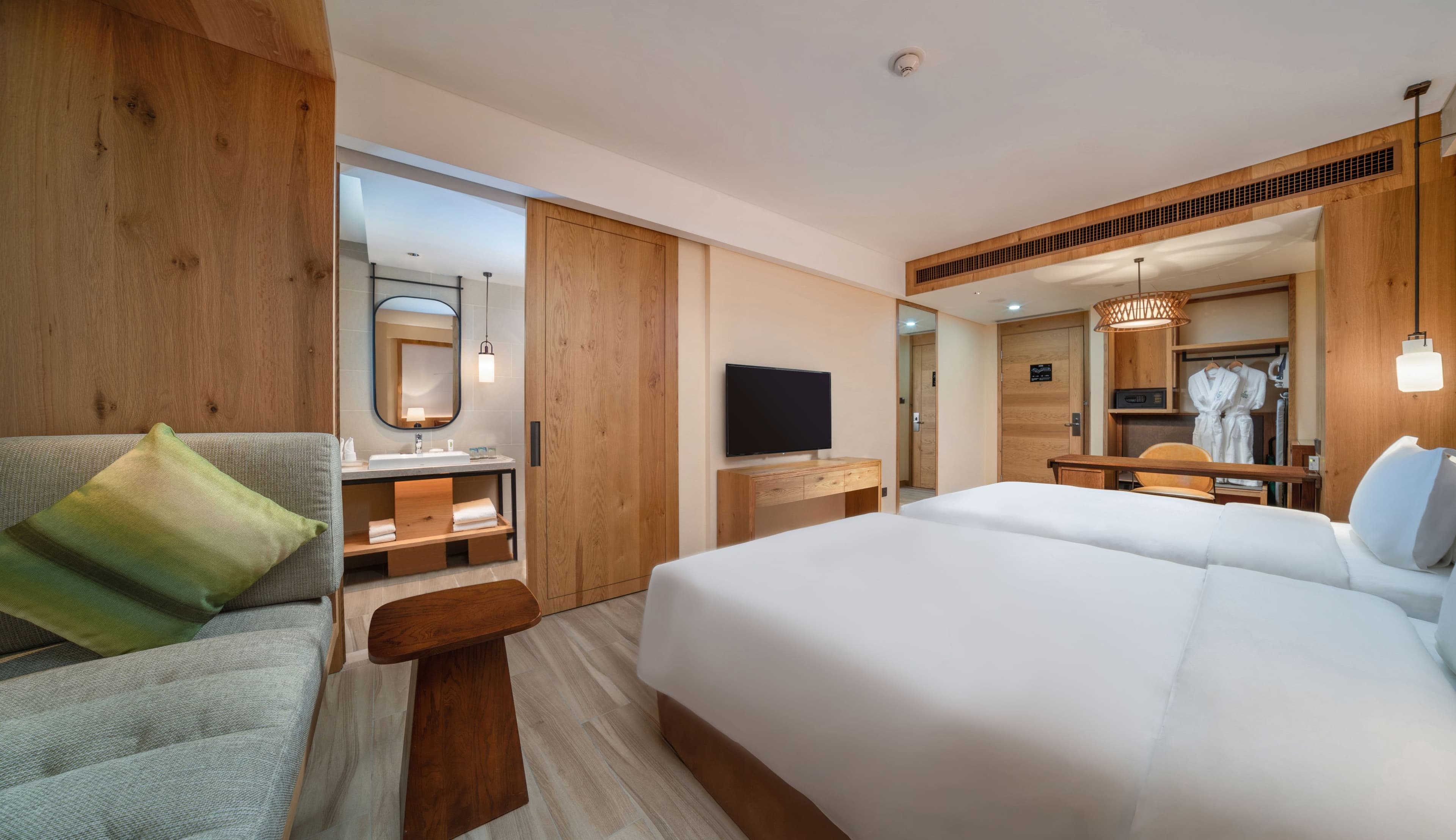 Holiday Inn Jilin Beidahu - Image 5