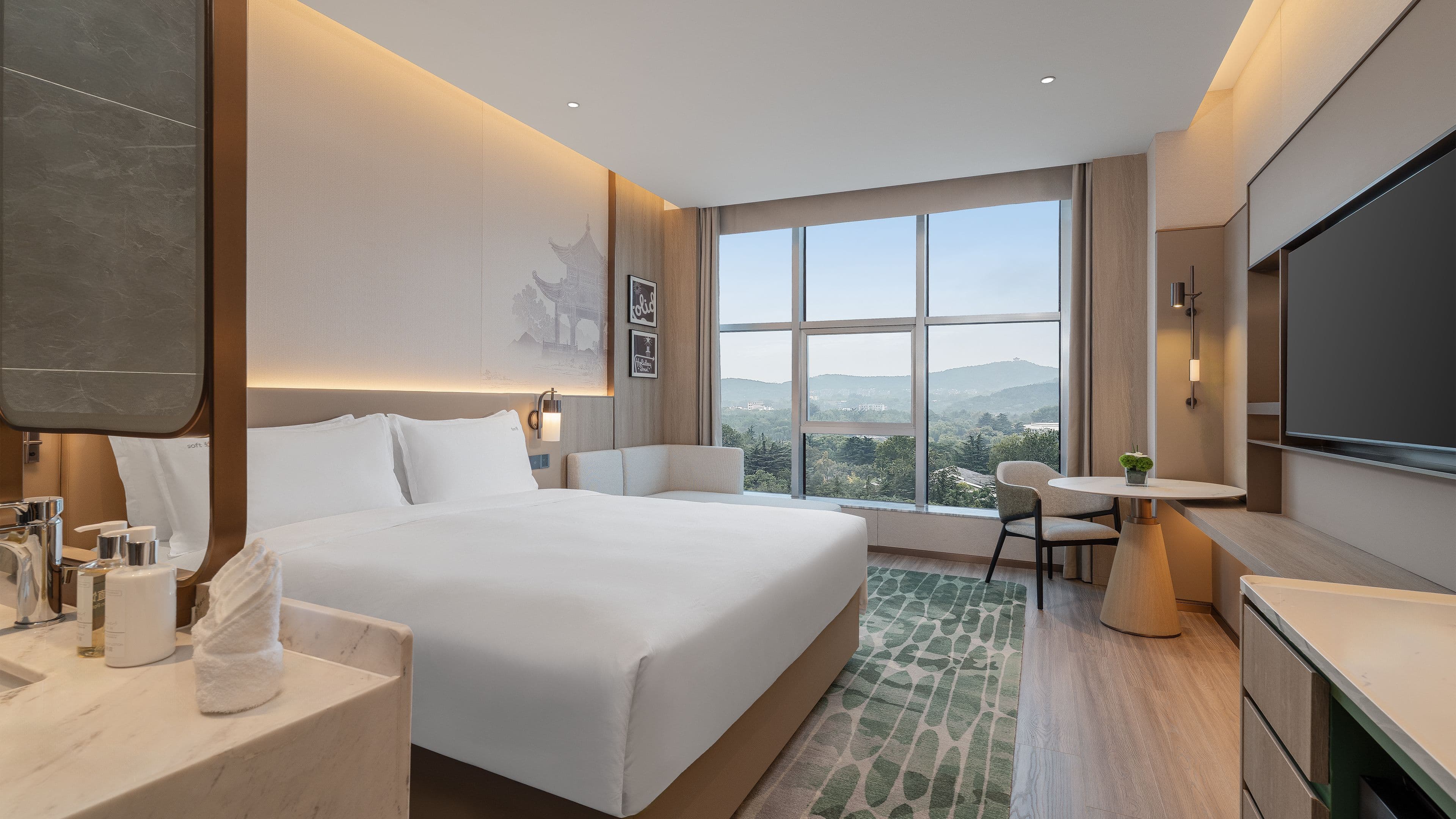 Holiday Inn Jinan Thousand Buddha Mountain — 13