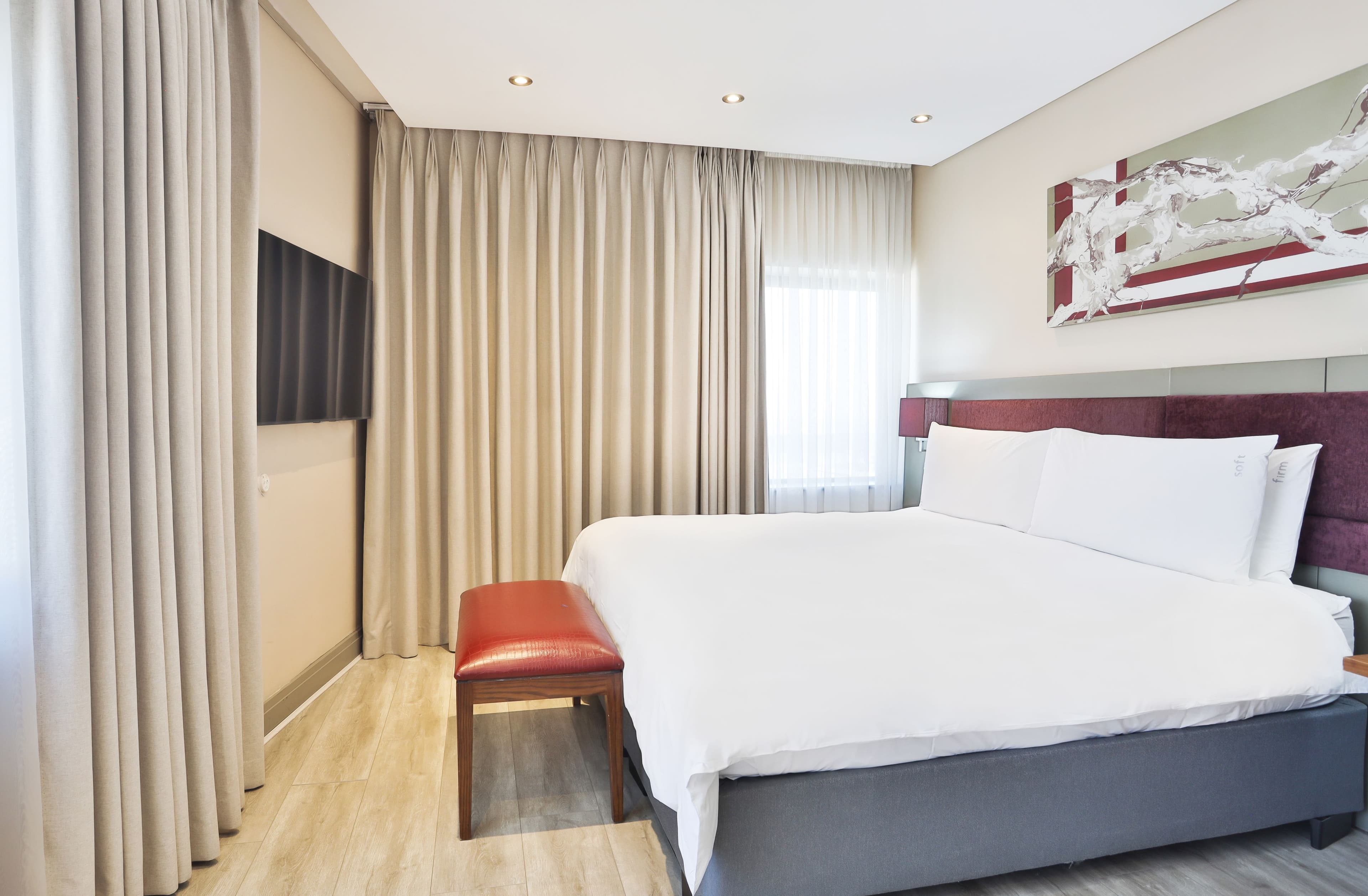 Holiday Inn Johannesburg - Rosebank — 4