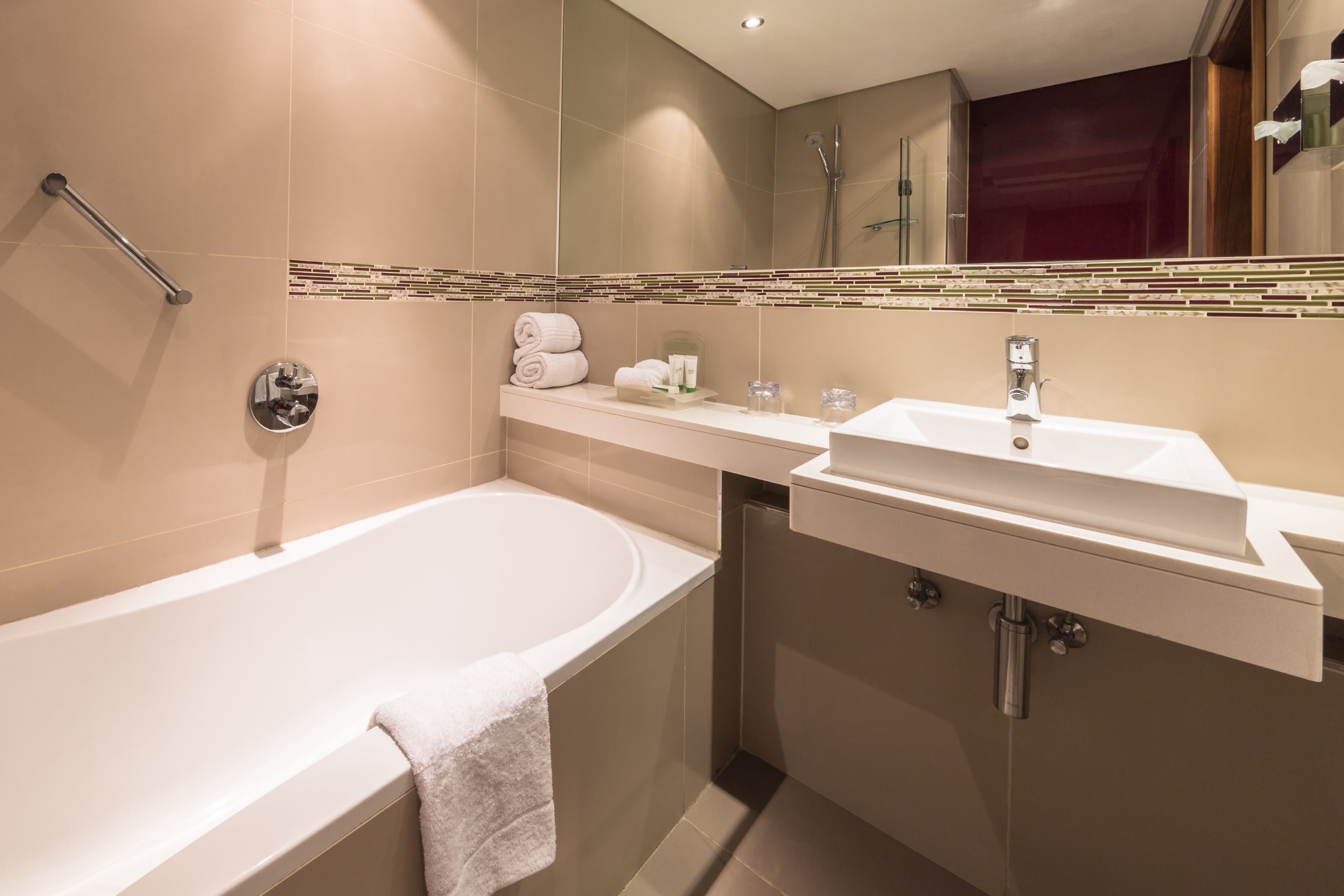 Standard Room - Image 7
