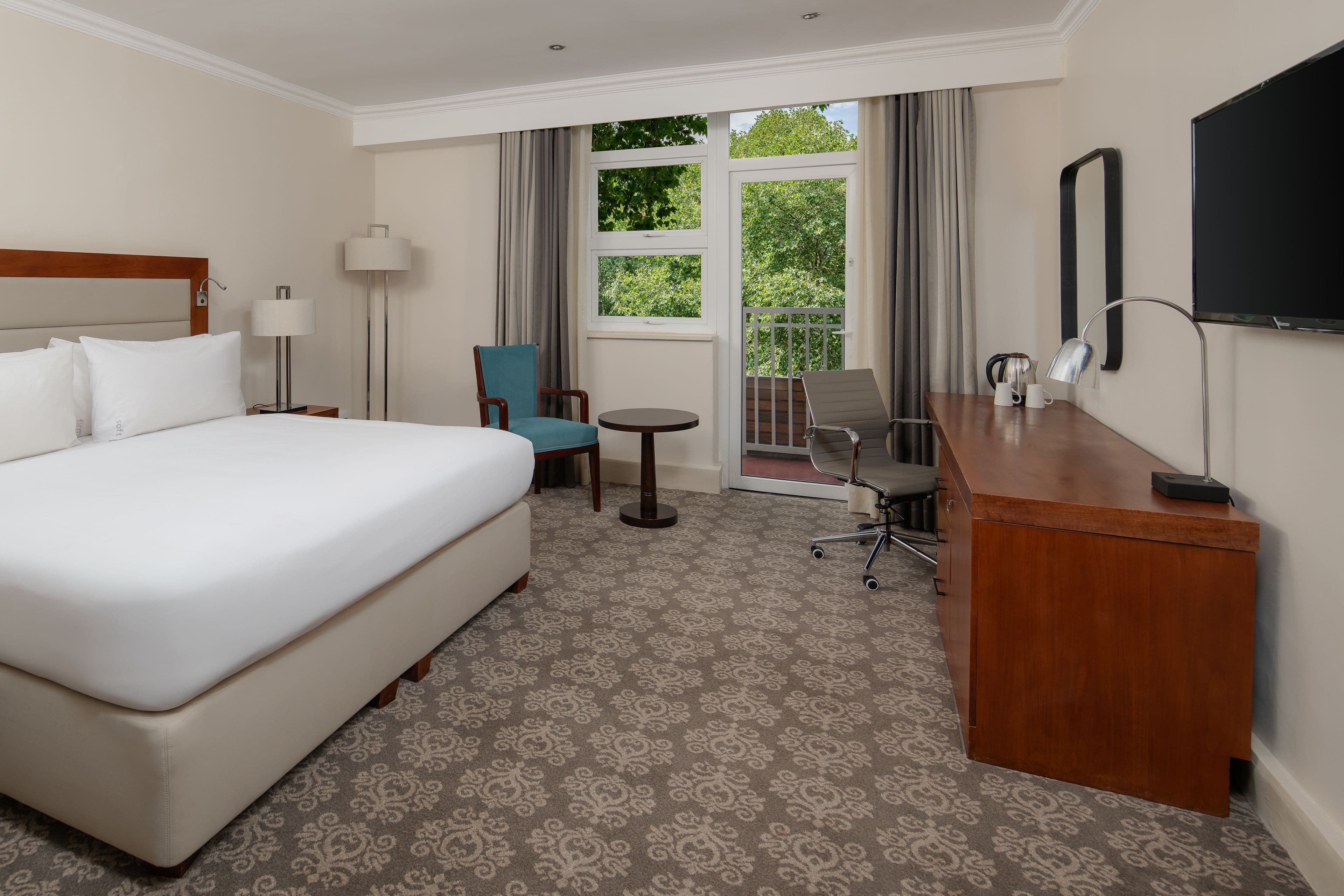 Holiday Inn Johannesburg Sunnyside Park — 8