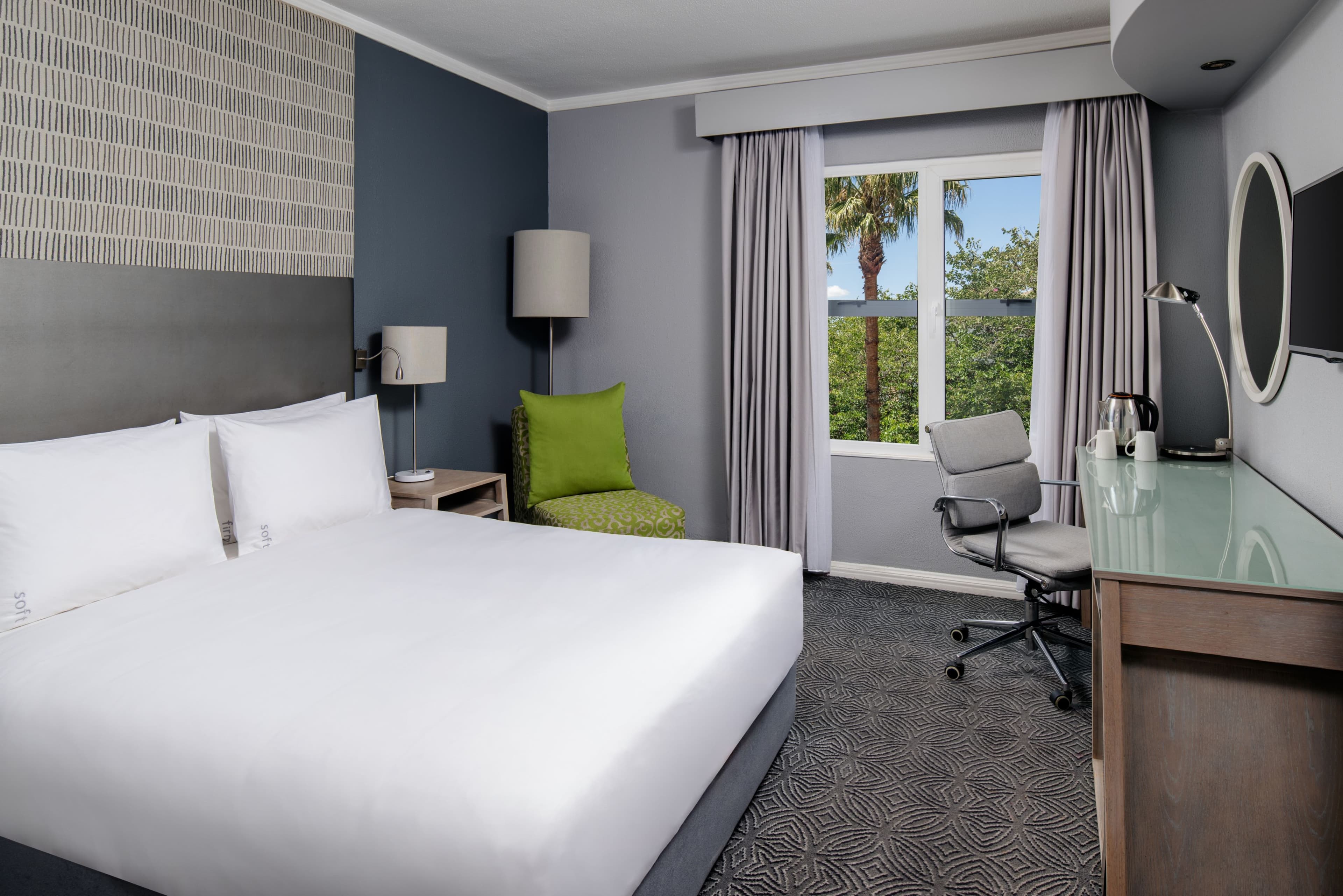 Holiday Inn Johannesburg Airport - Image 2