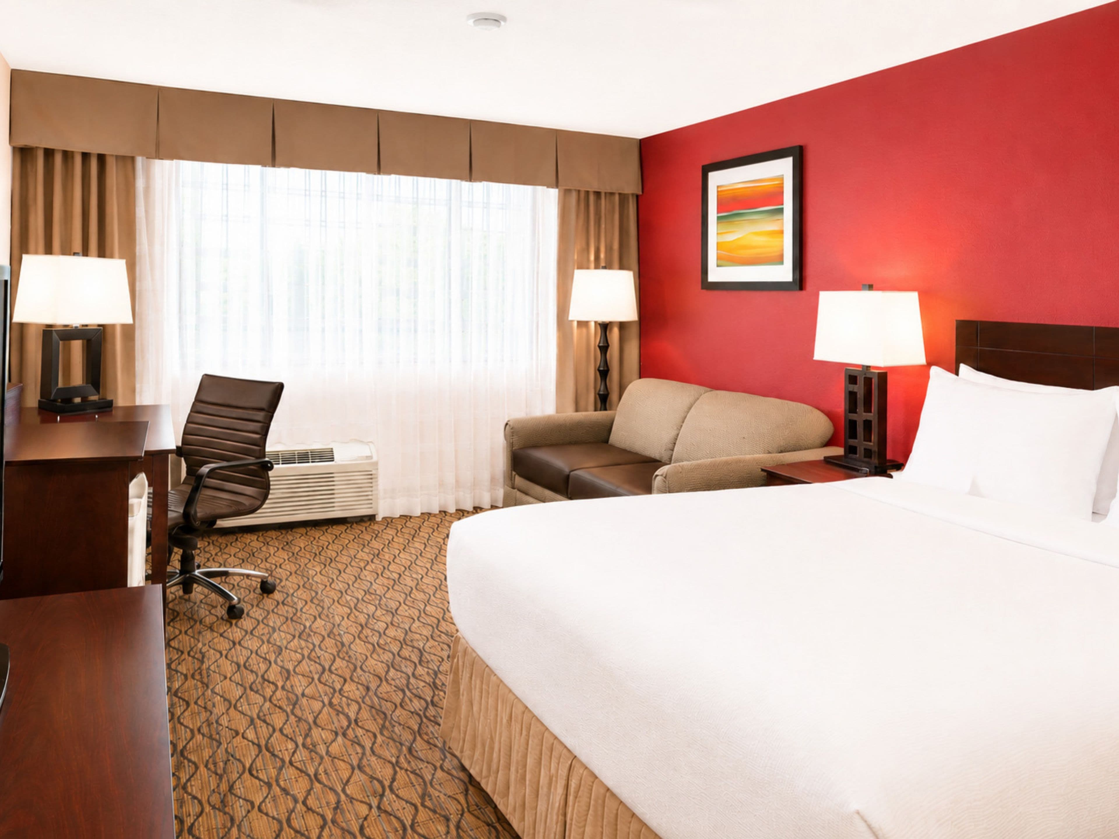 Holiday Inn Johnson City — 2