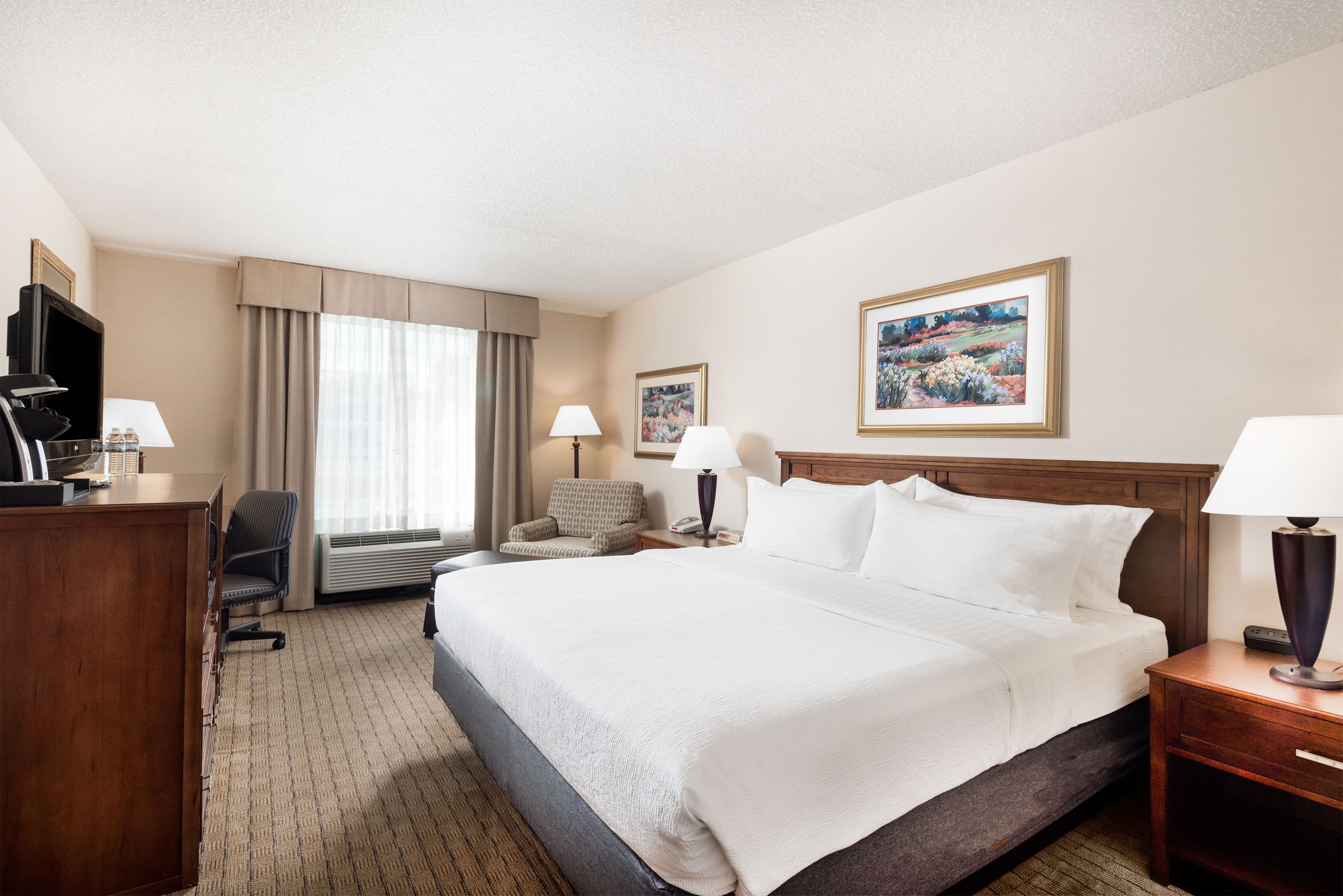 Holiday Inn Johnstown-Gloversville - Image 2