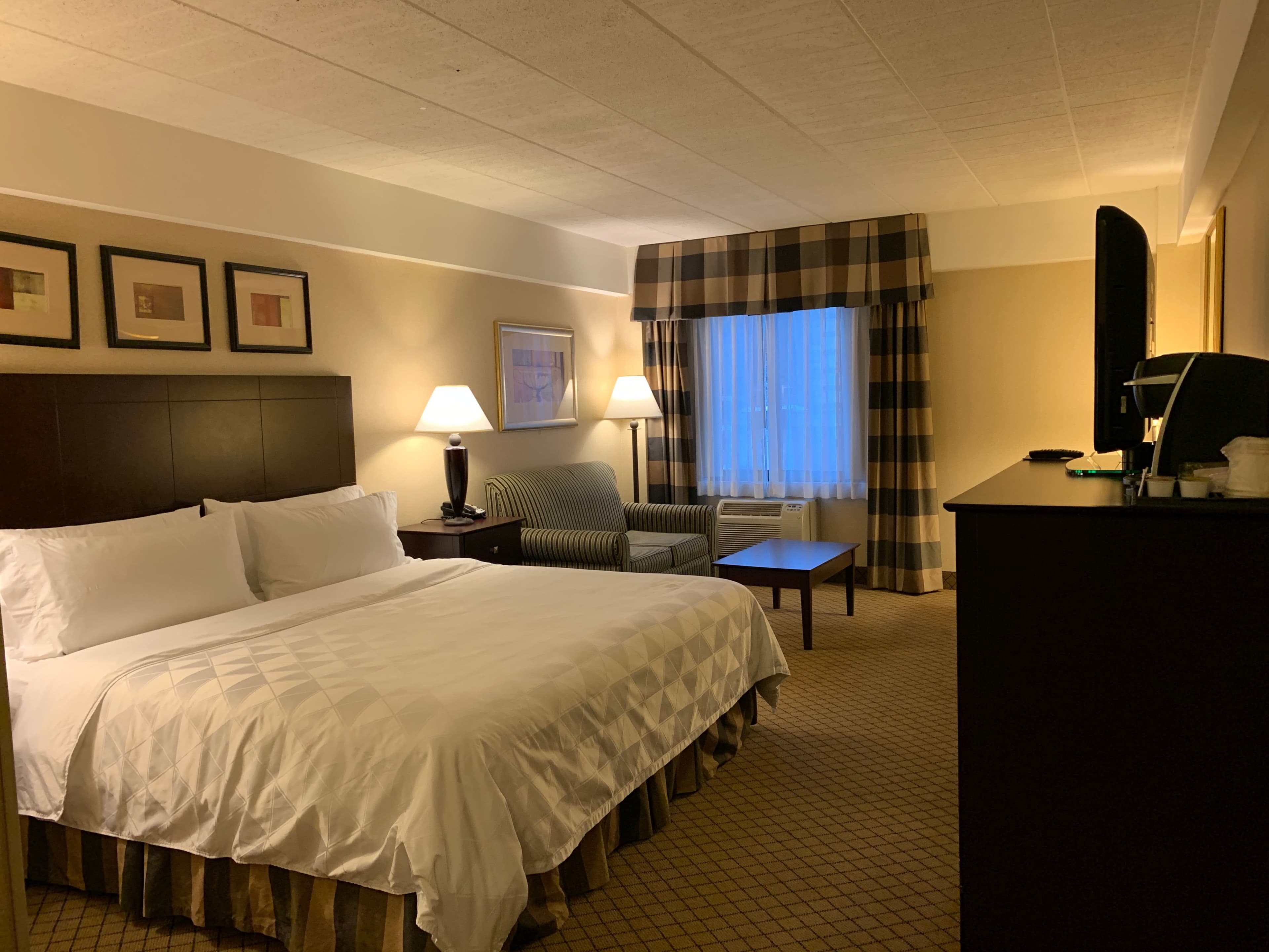 Holiday Inn Johnstown-Downtown — 3