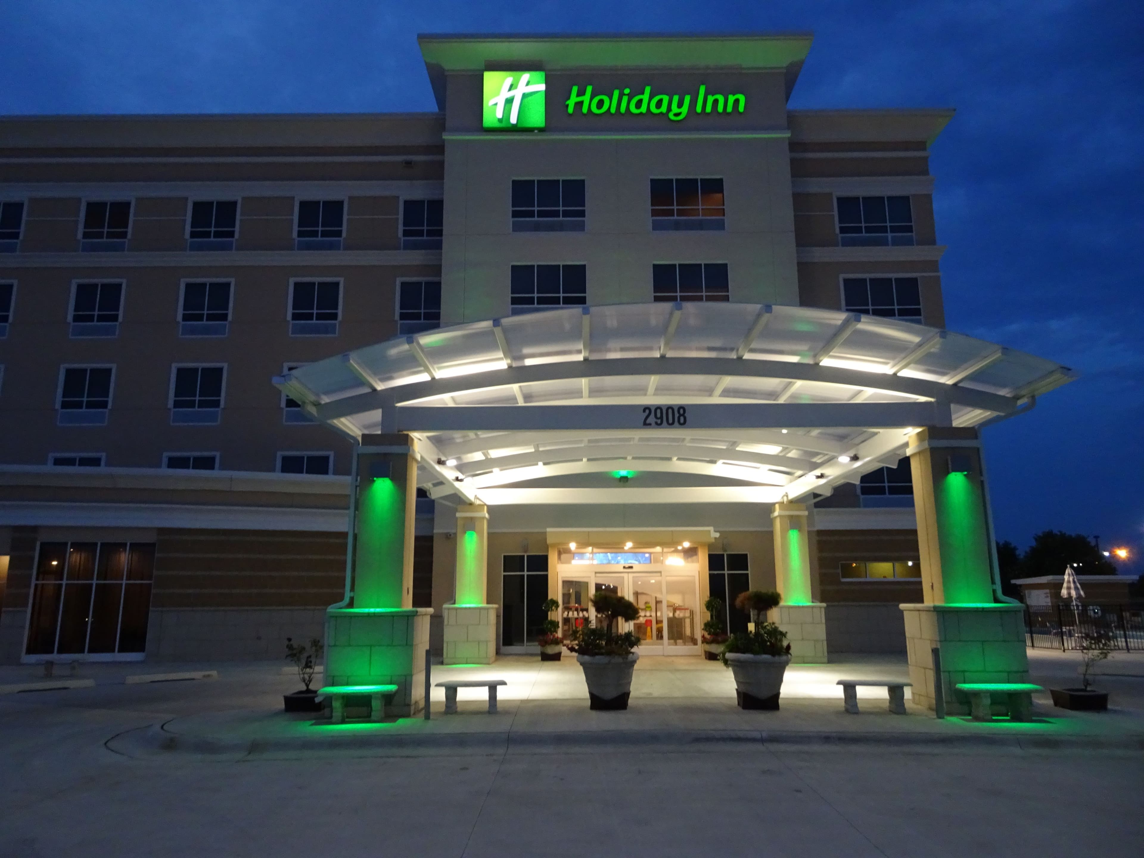 Holiday Inn Jonesboro - Image 1