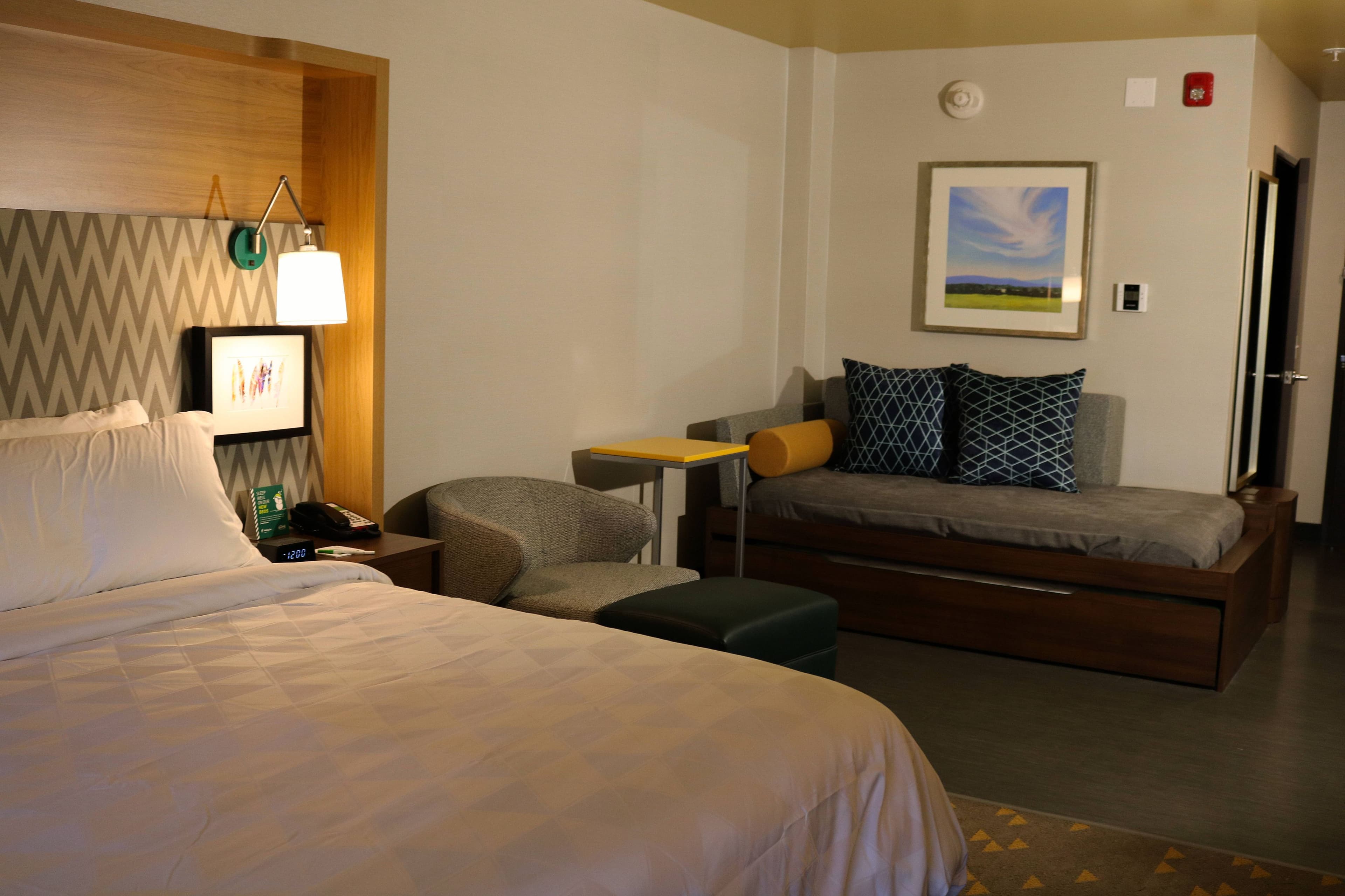 Holiday Inn Jonesboro — 8