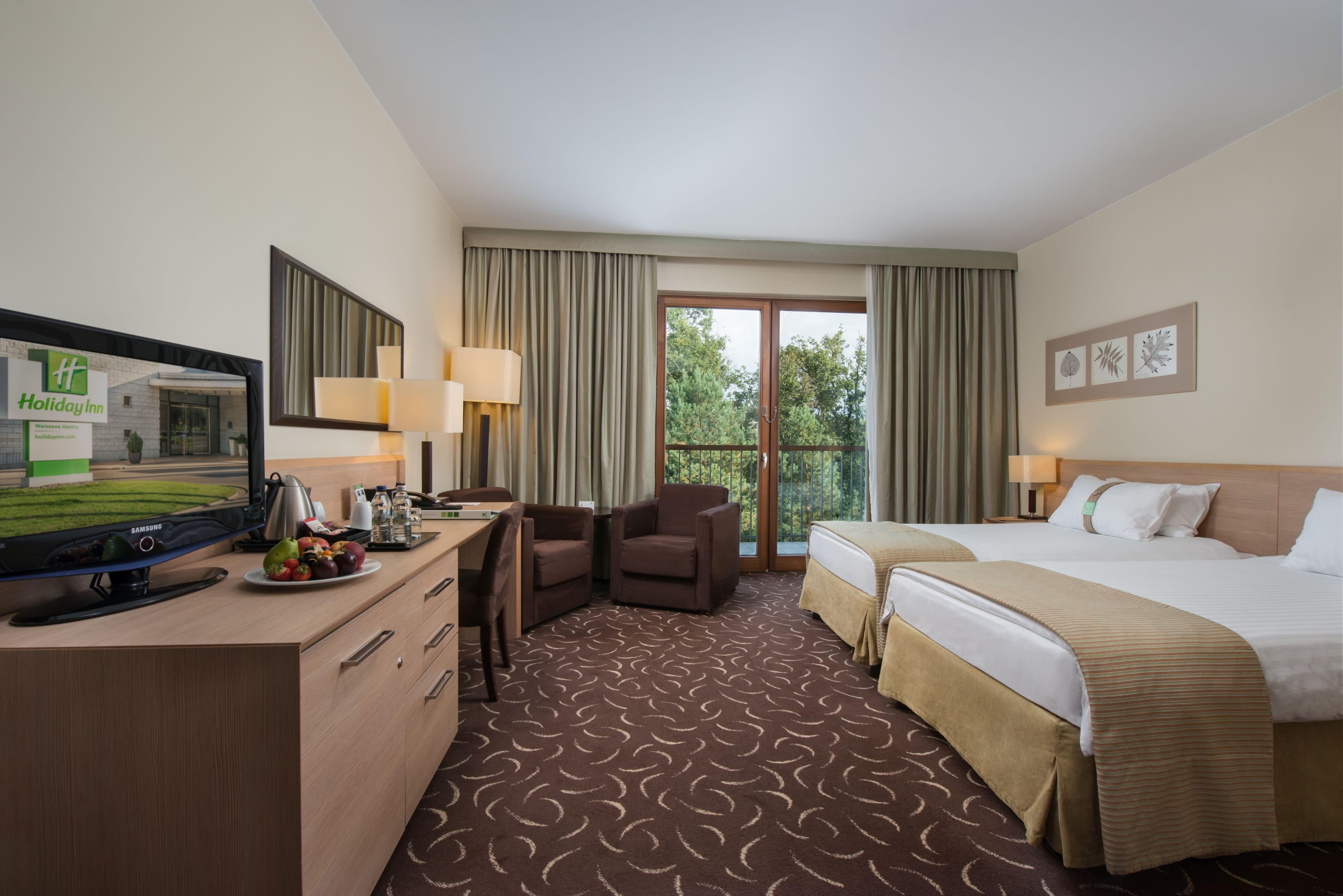 Holiday Inn Resort Warsaw - Jozefow - Image 4