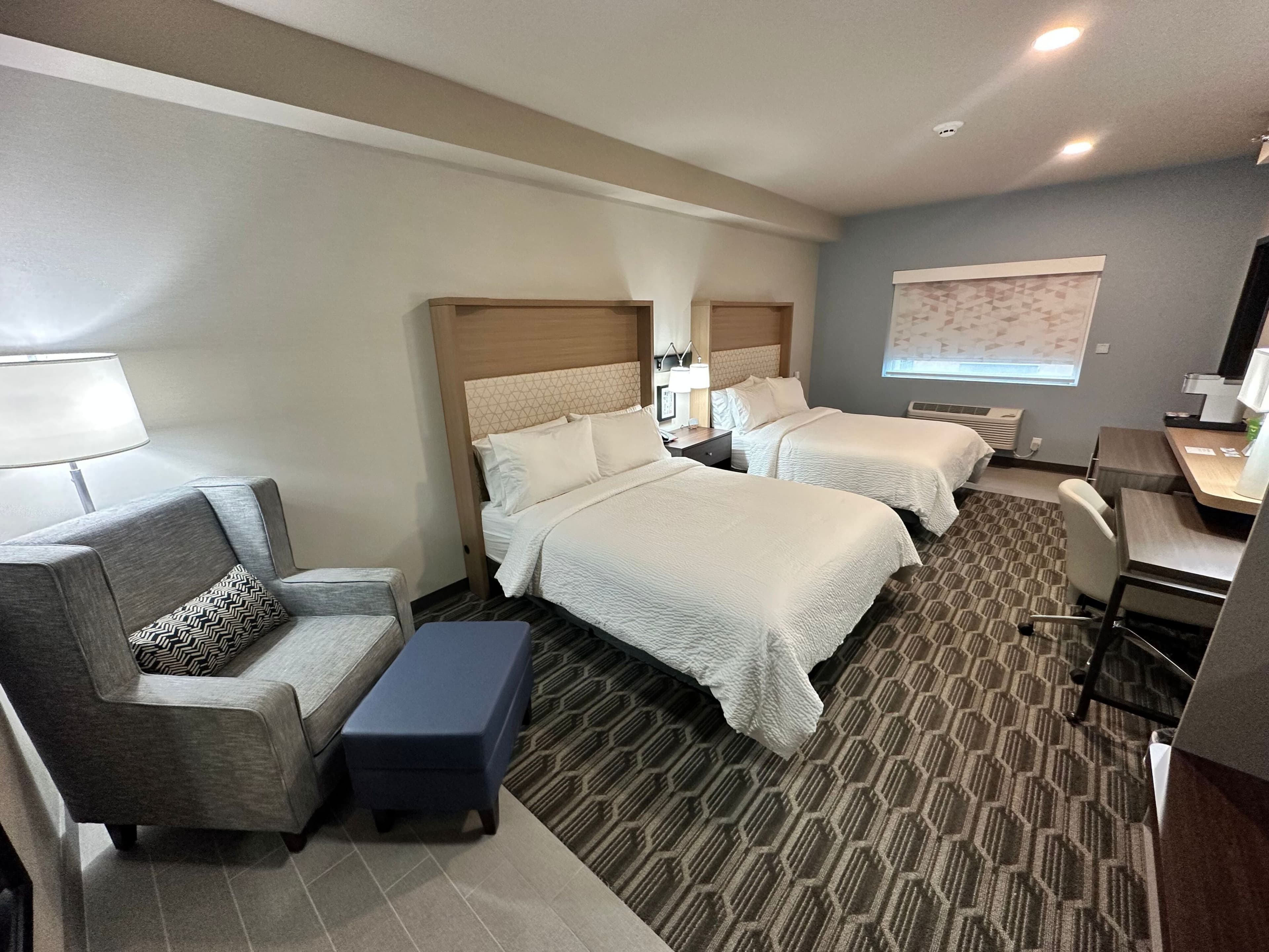 Holiday Inn Kansas City - Downtown — 17