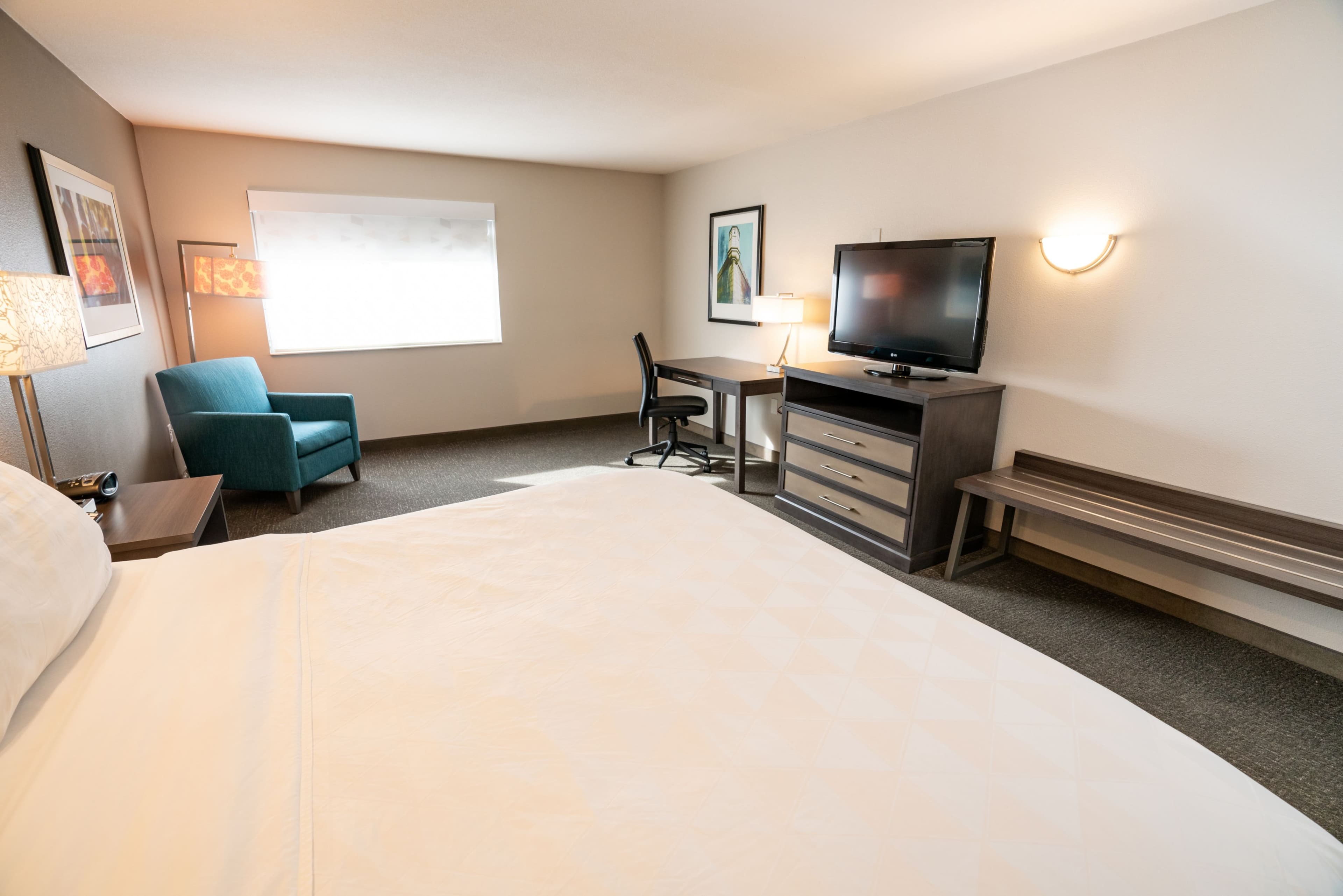 Holiday Inn Kearney — 8