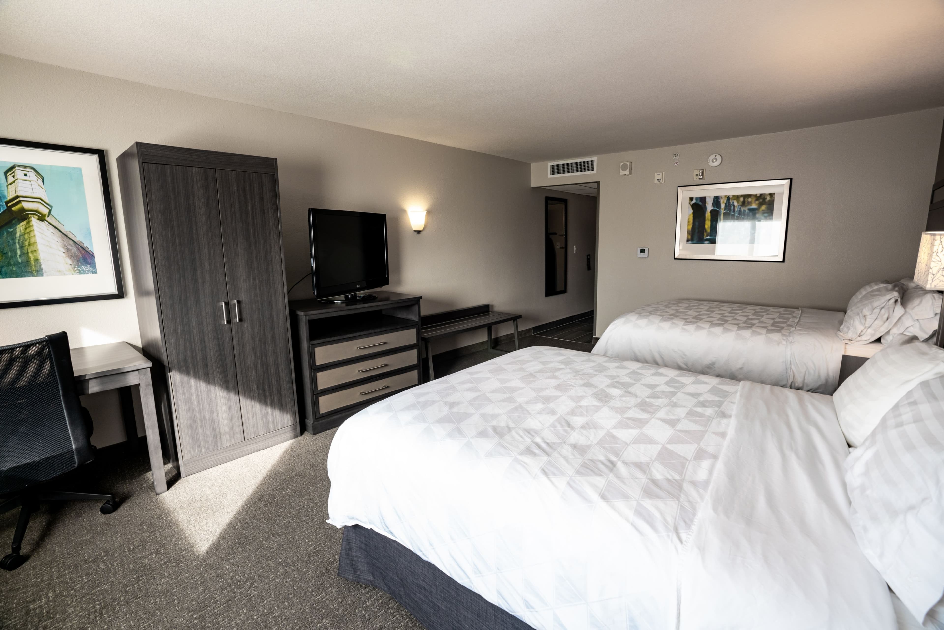 Holiday Inn Kearney — 48