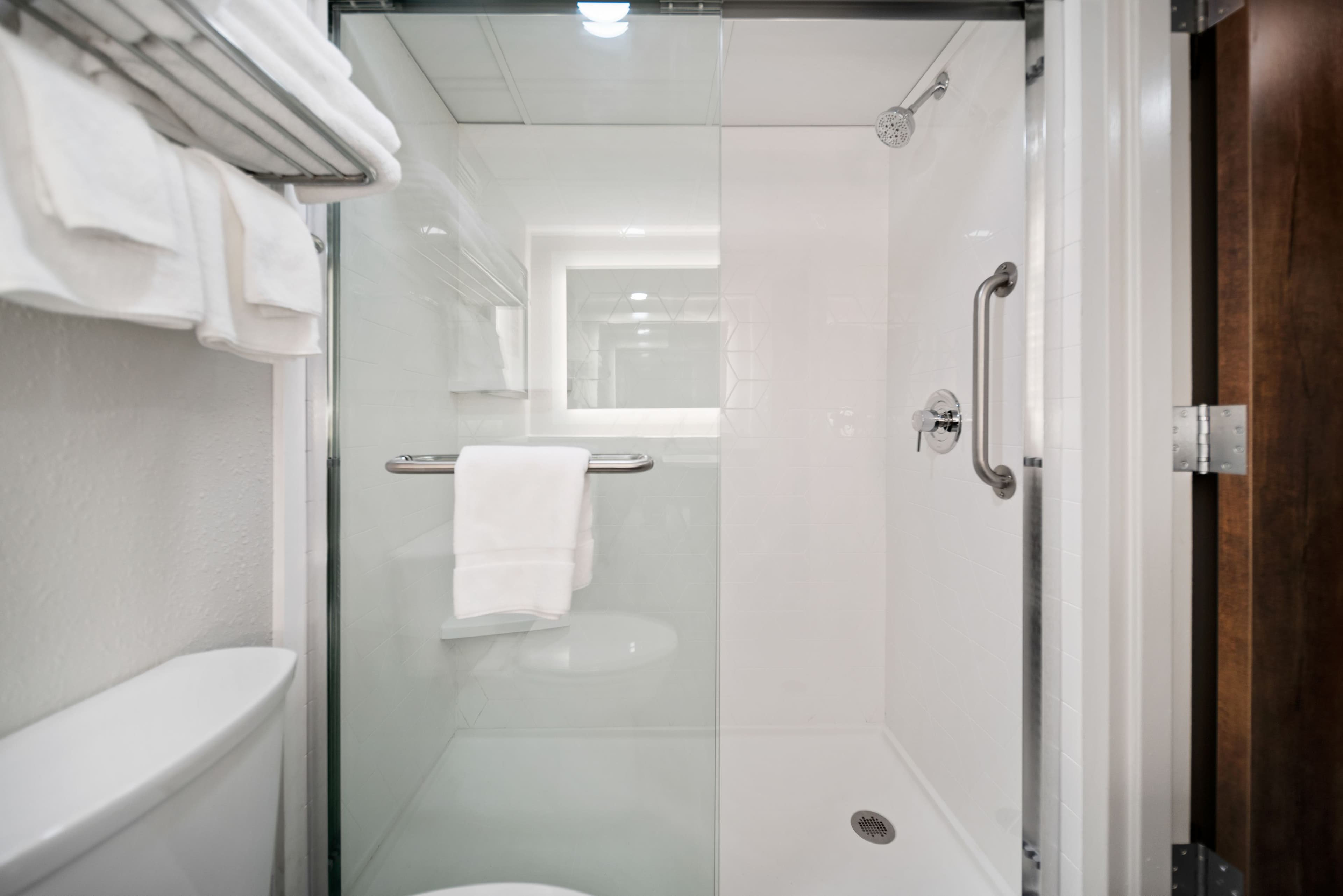 Holiday Inn Kearney — 6