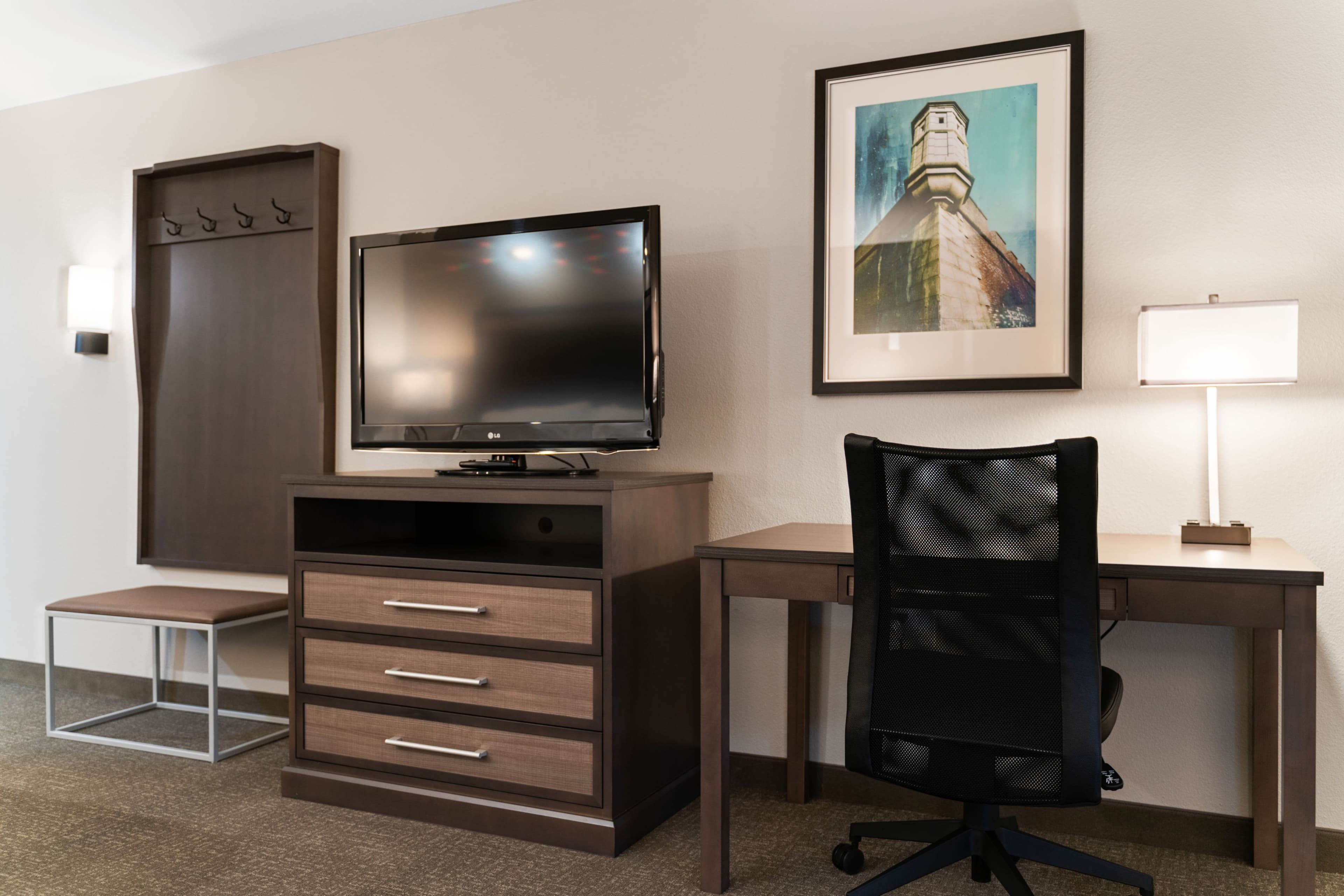 Holiday Inn Kearney - Image 3