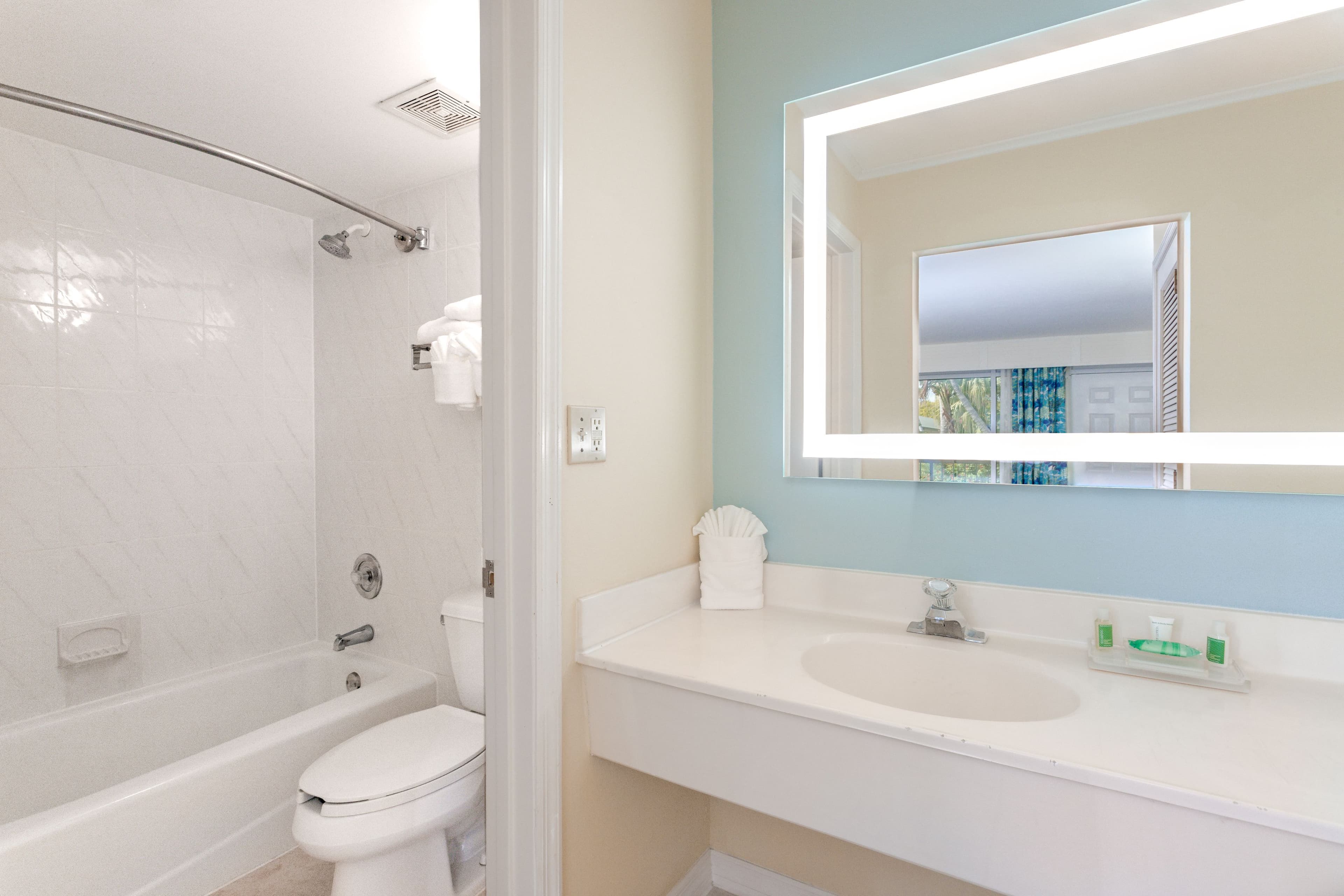 Holiday Inn Key Largo - Image 5