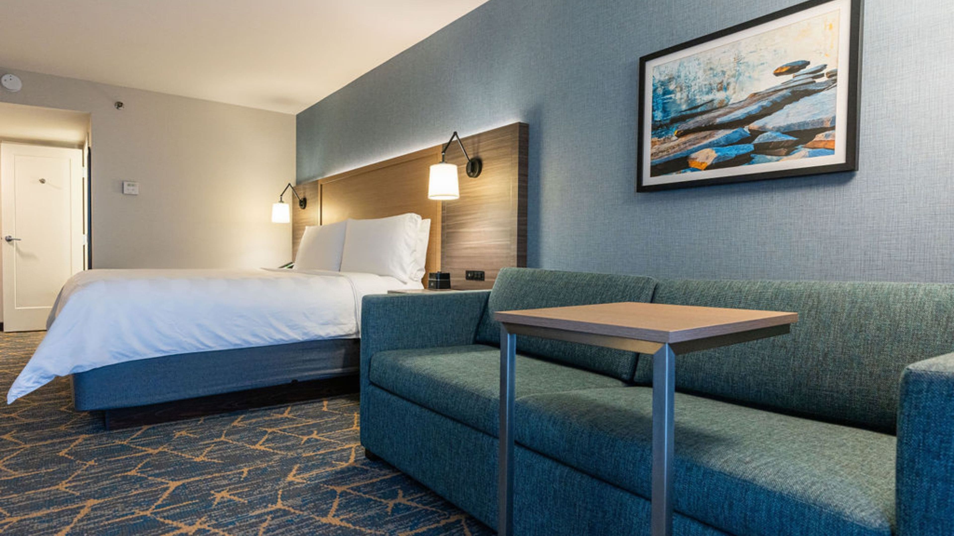 Holiday Inn Kingston-Waterfront - Image 4