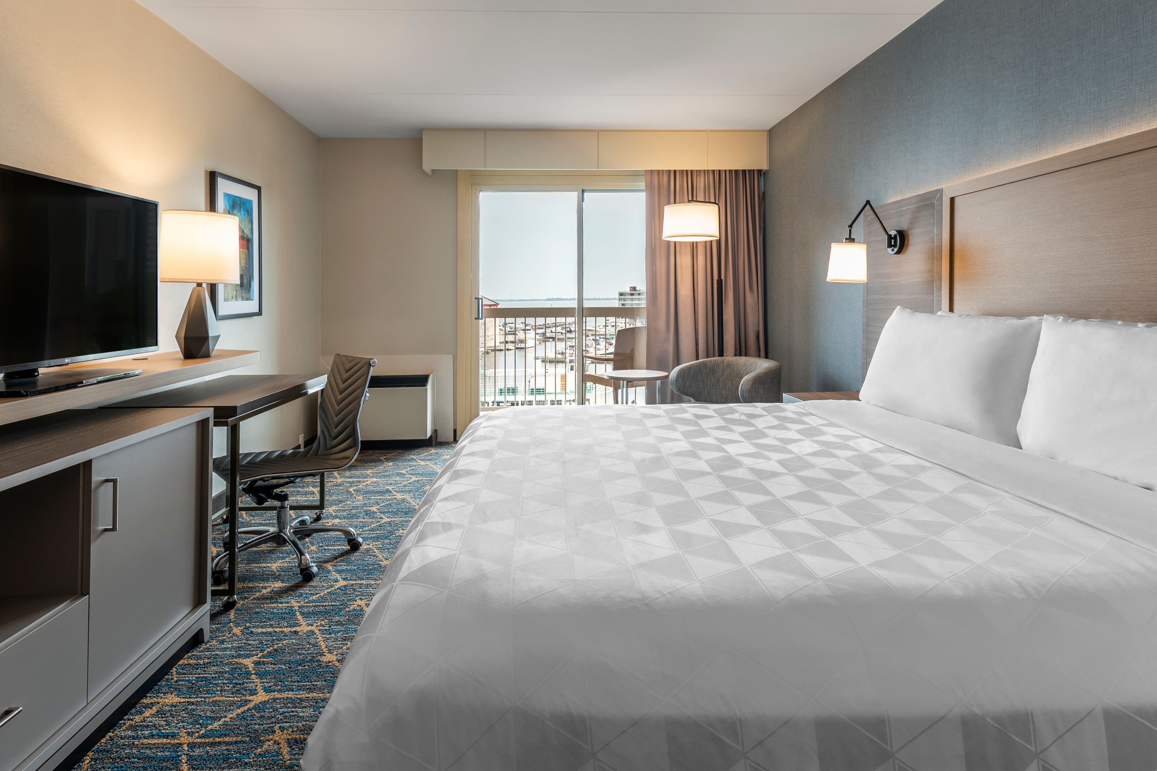 Holiday Inn Kingston-Waterfront — 17