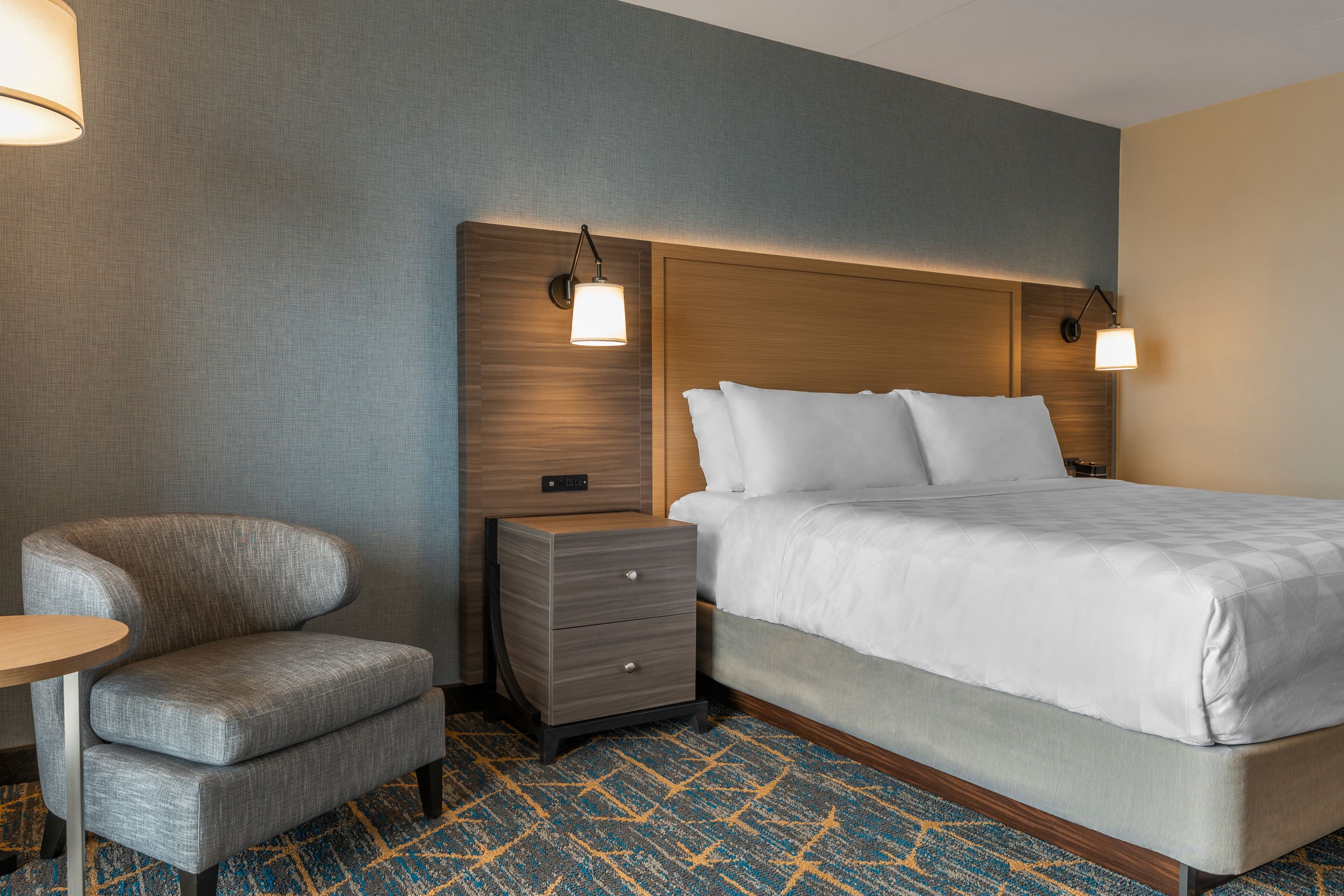 Holiday Inn Kingston-Waterfront — 15