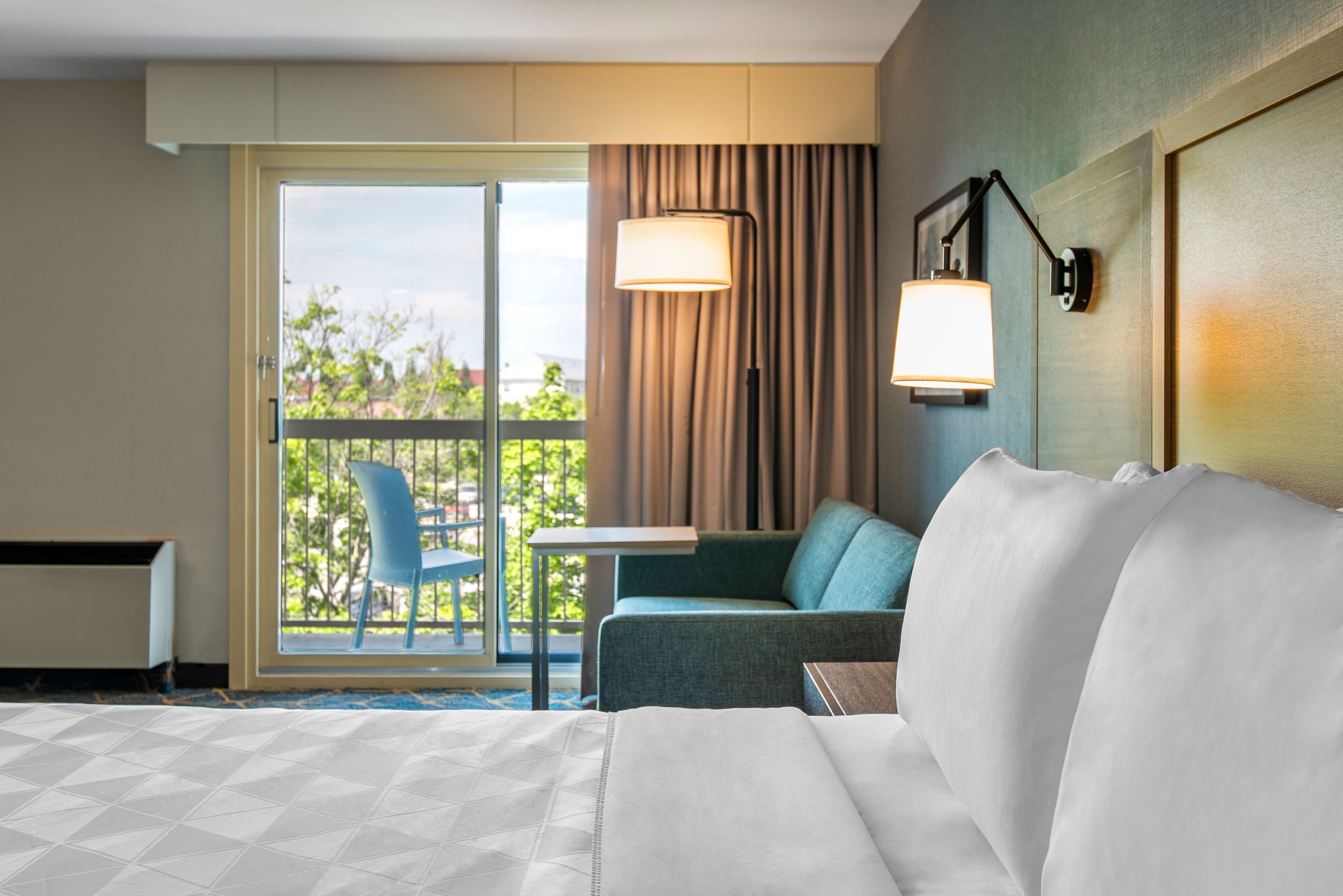 Holiday Inn Kingston-Waterfront — 12