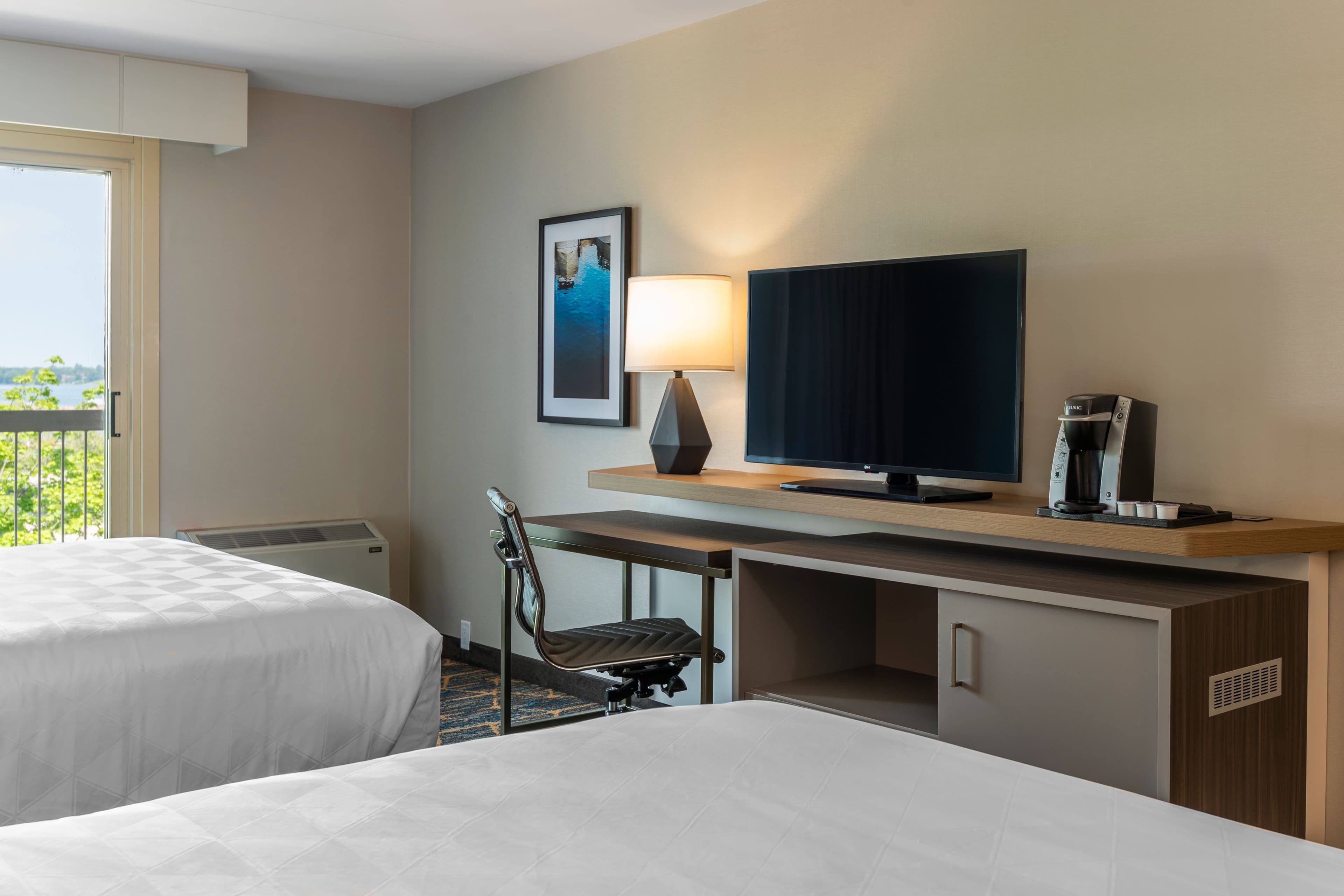 Holiday Inn Kingston-Waterfront — 23