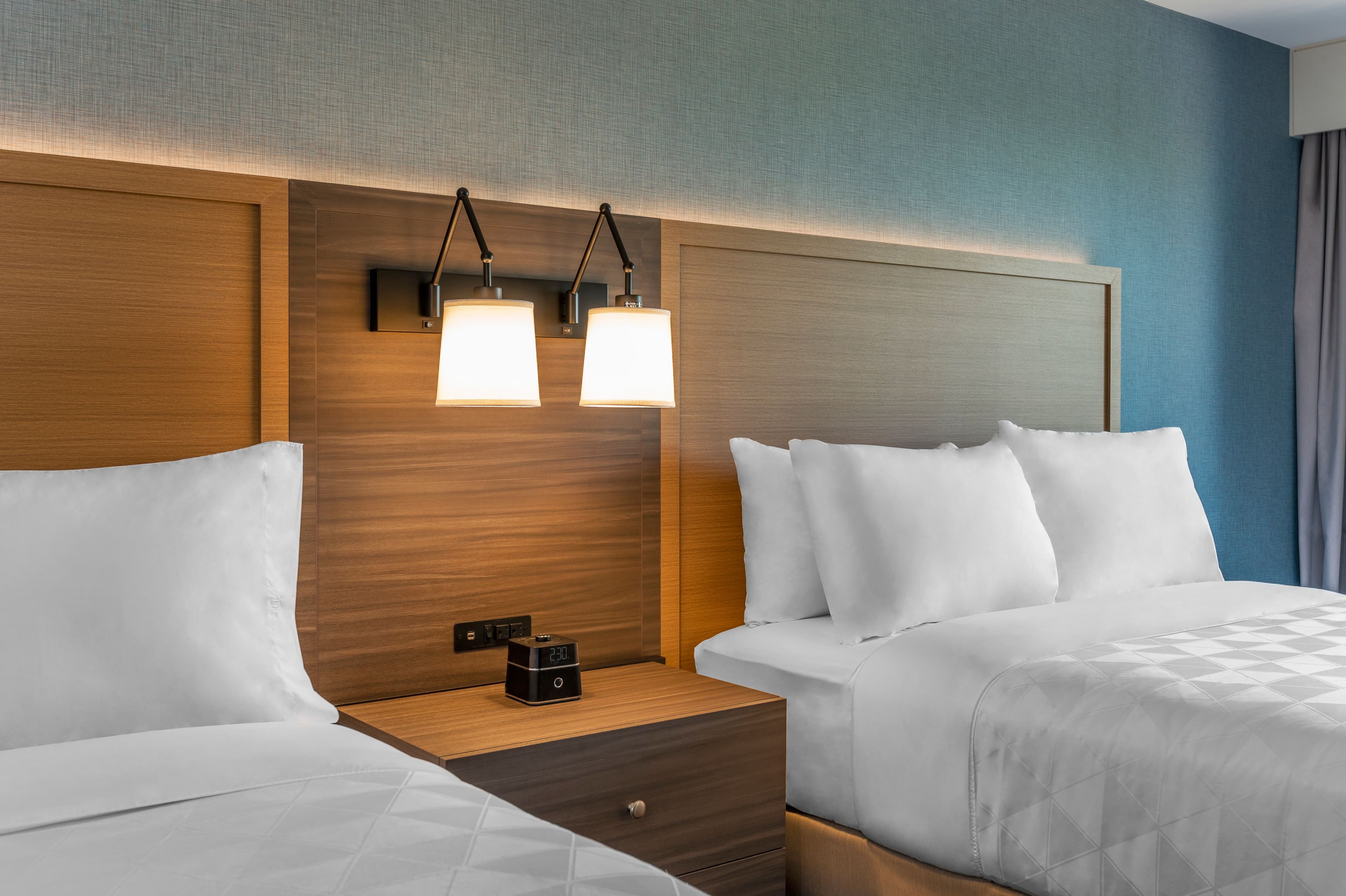 Holiday Inn Kingston-Waterfront — 24