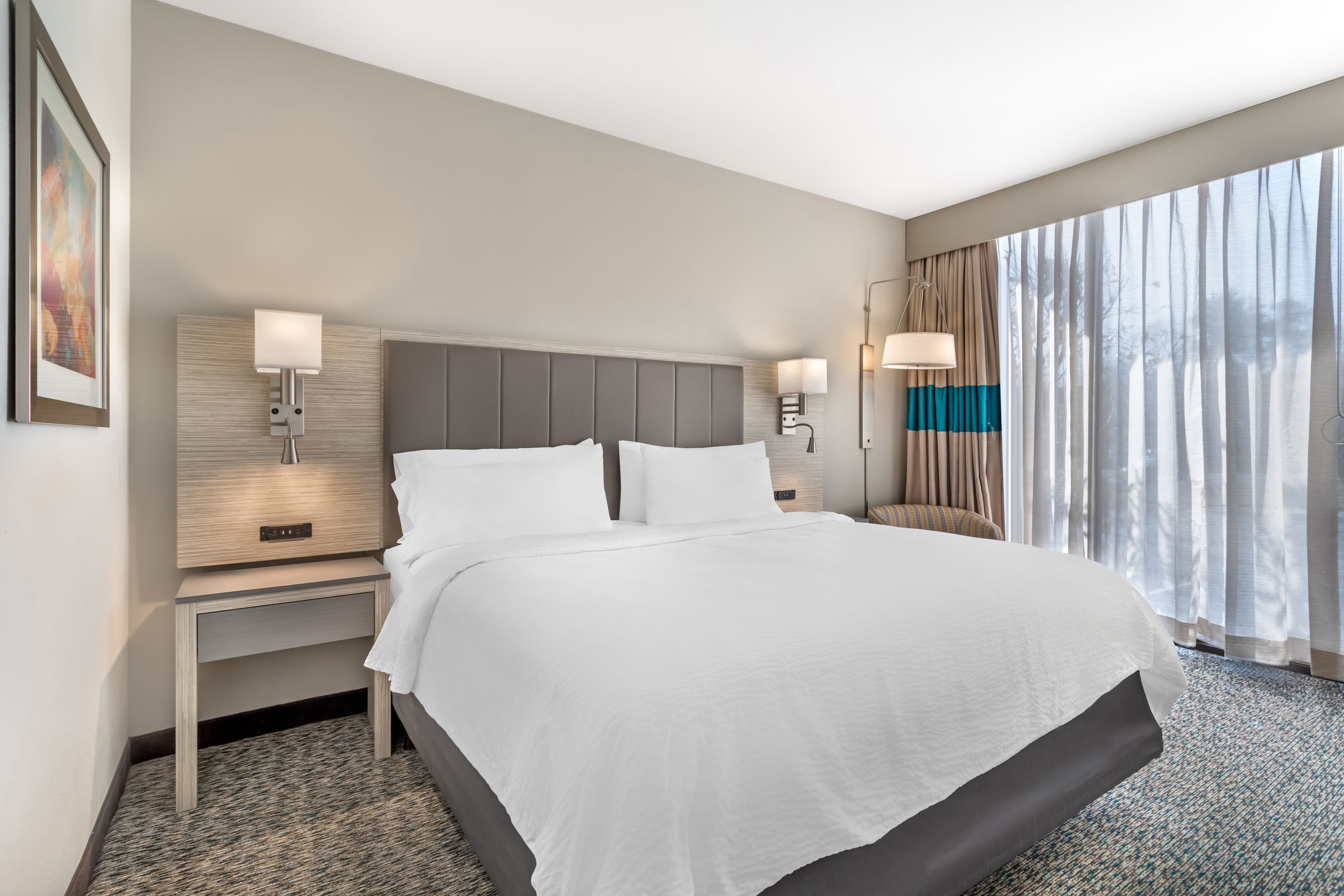 Holiday Inn Knoxville N - Merchant Drive — 11