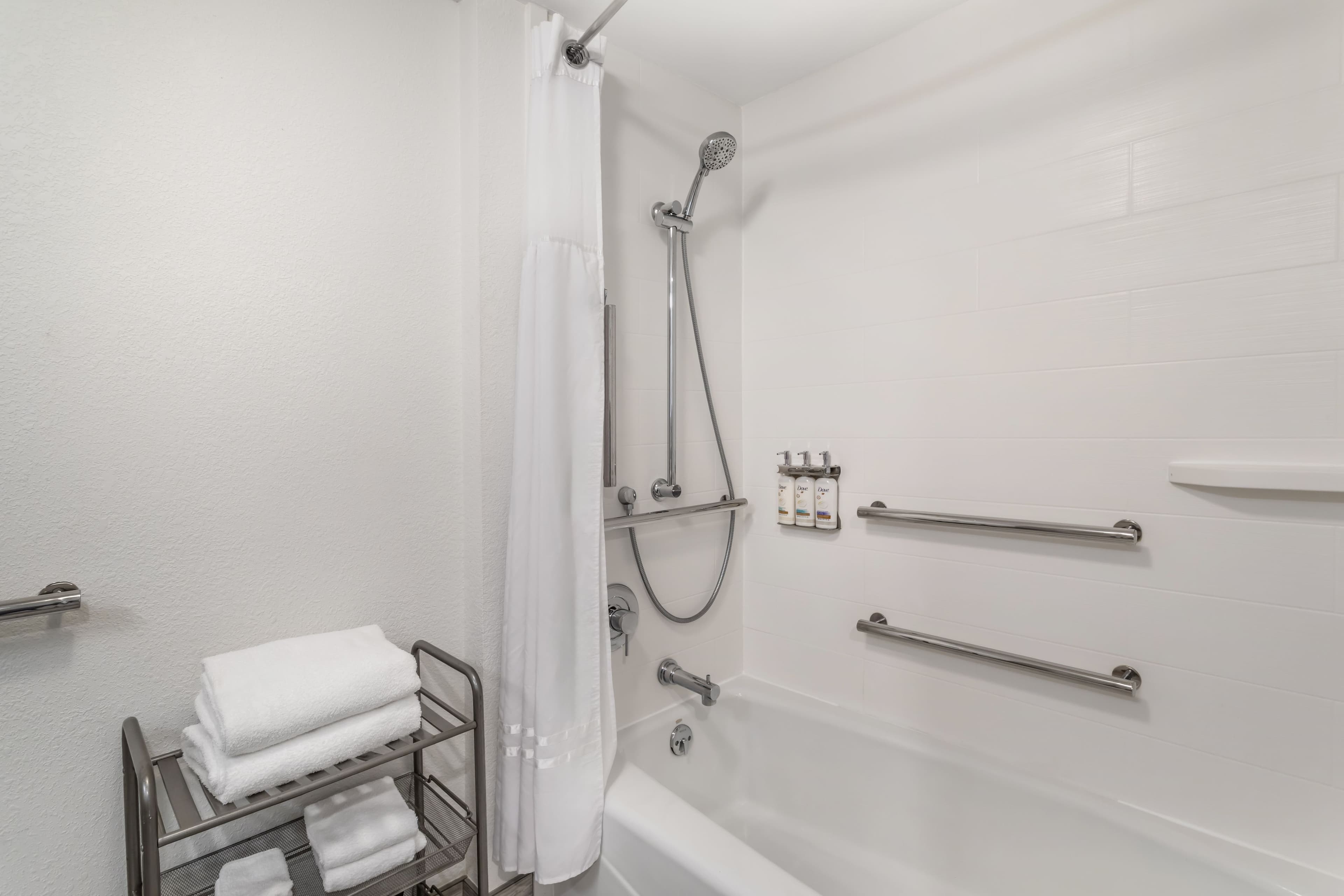 Holiday Inn Knoxville N - Merchant Drive — 19